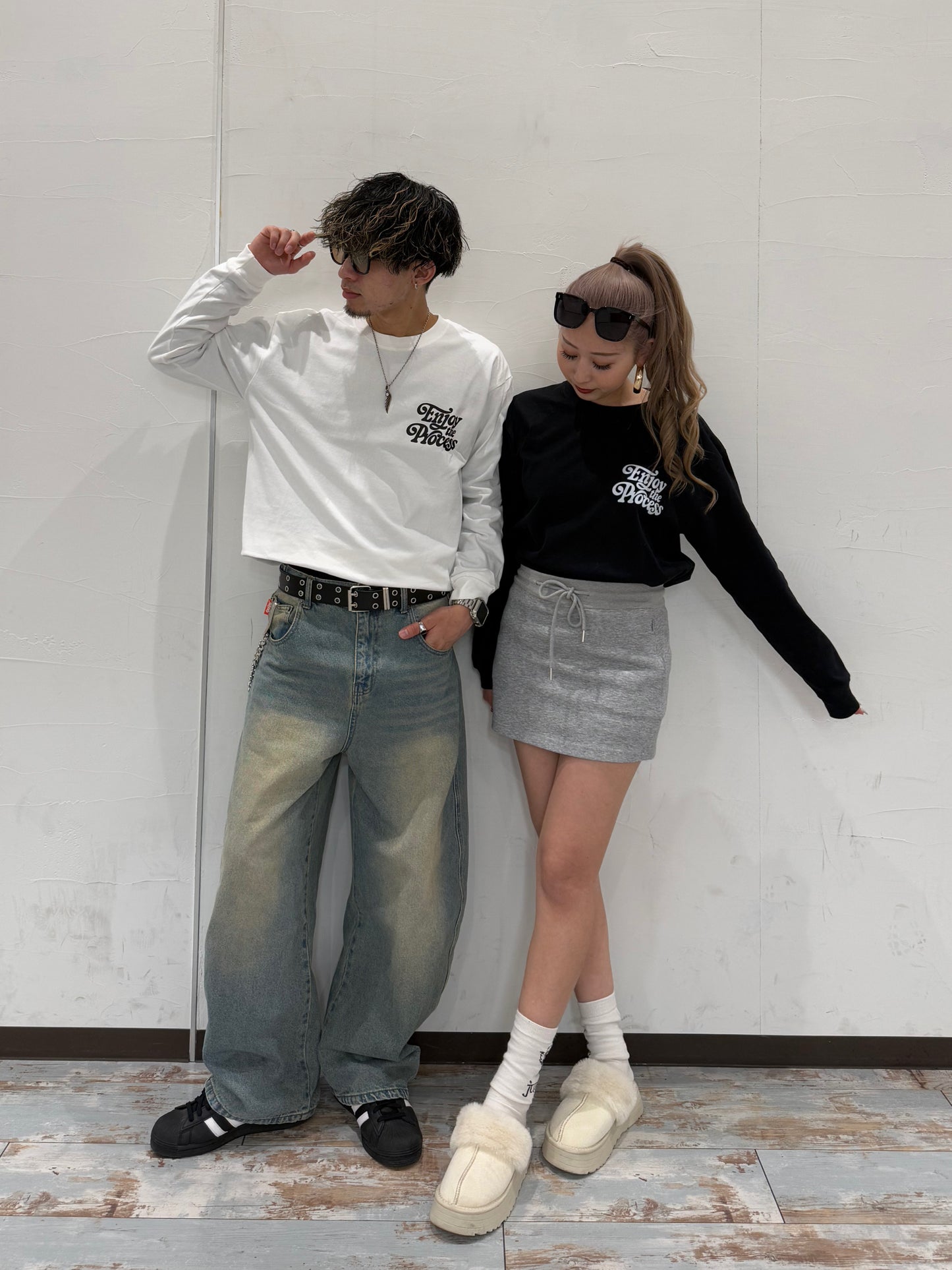 ユニセックスロゴロングスリーブTシャツ DPB73254