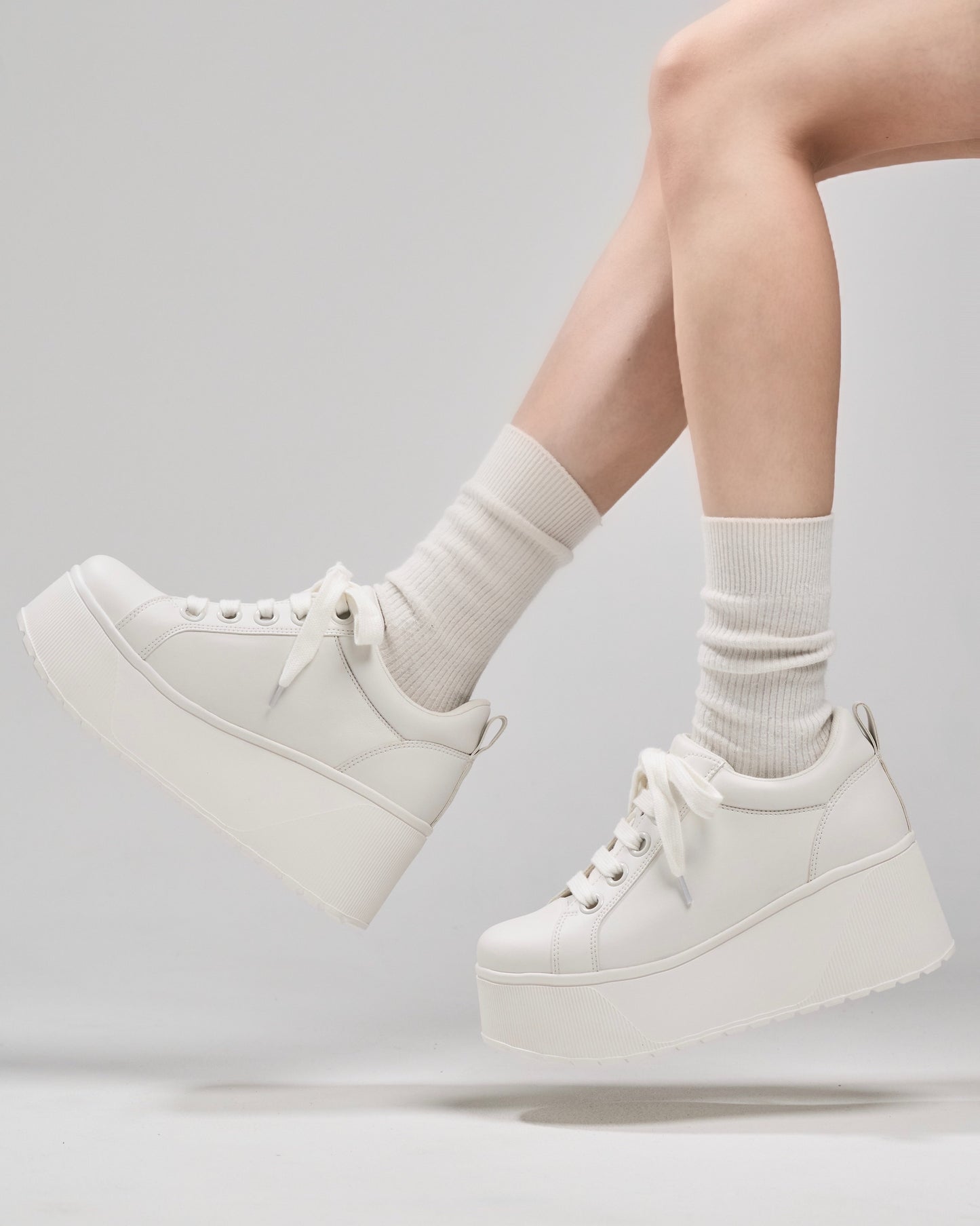 platform sneaker