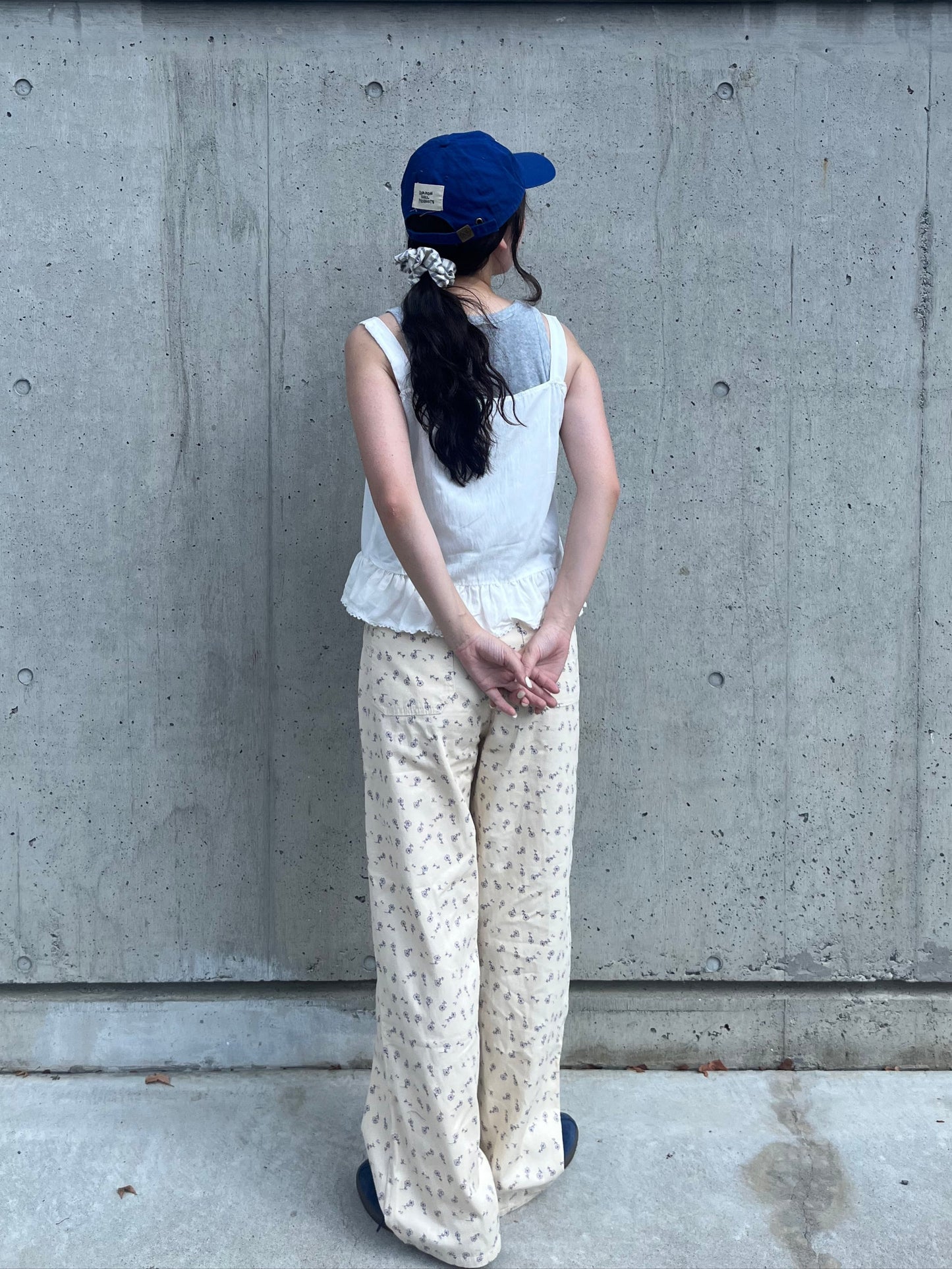 フラワープリントデニムパンツ DPB84234