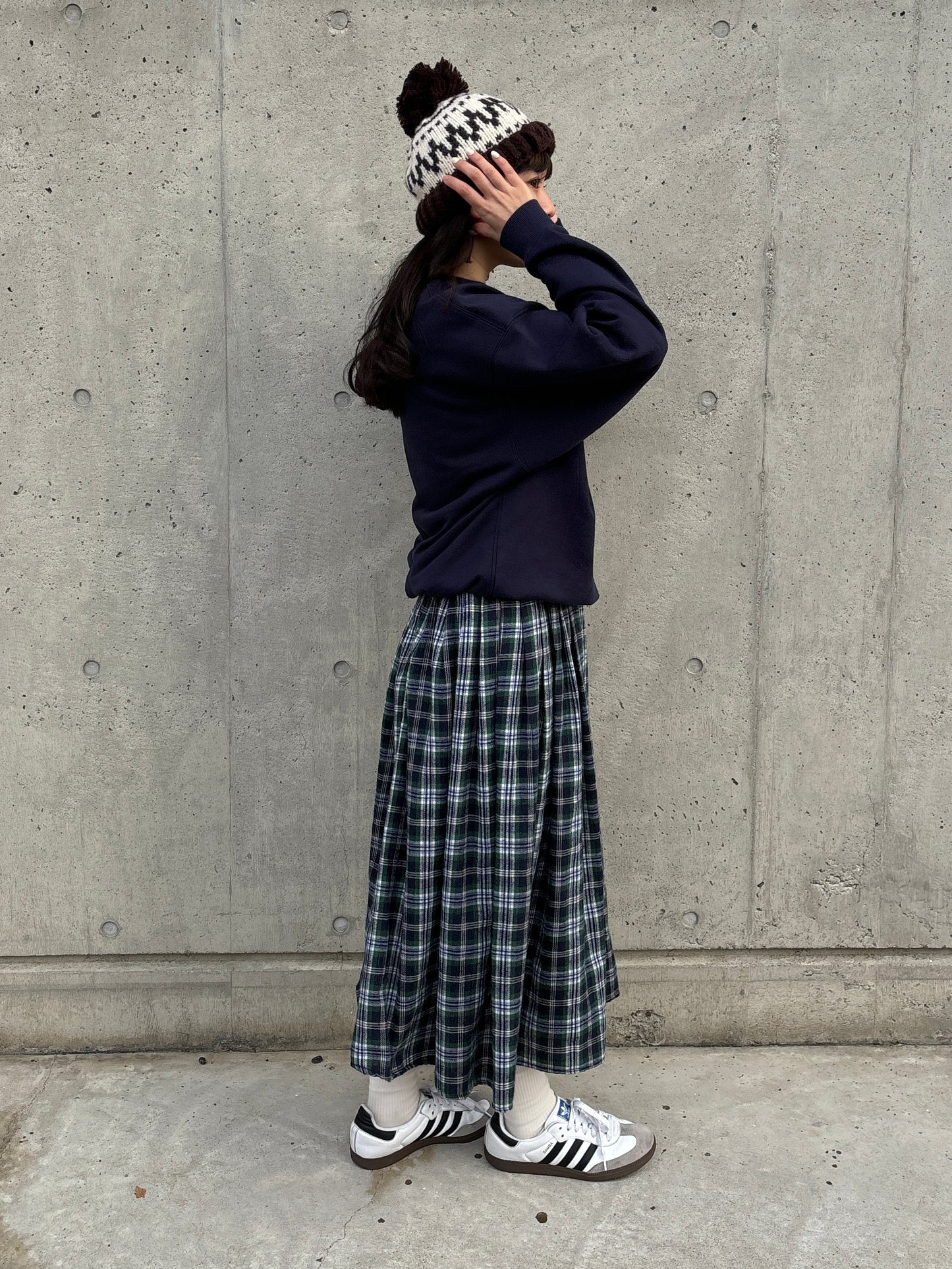 ポンポンデザインニット帽 DPB84028