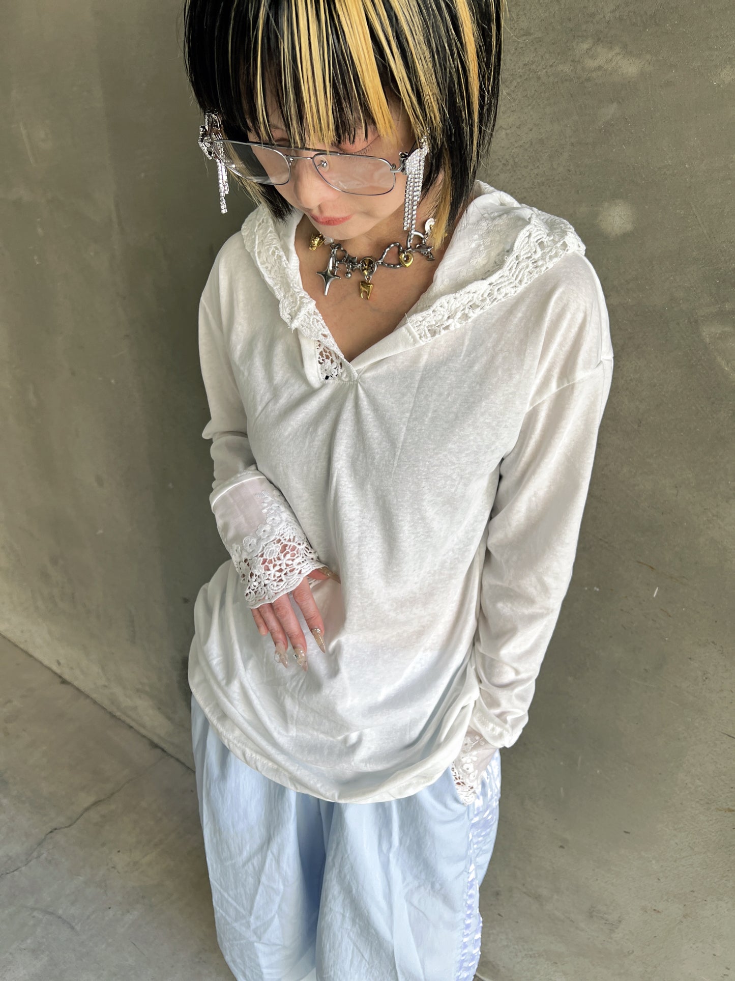 レースフーディロングスリーブTシャツ DPB79158