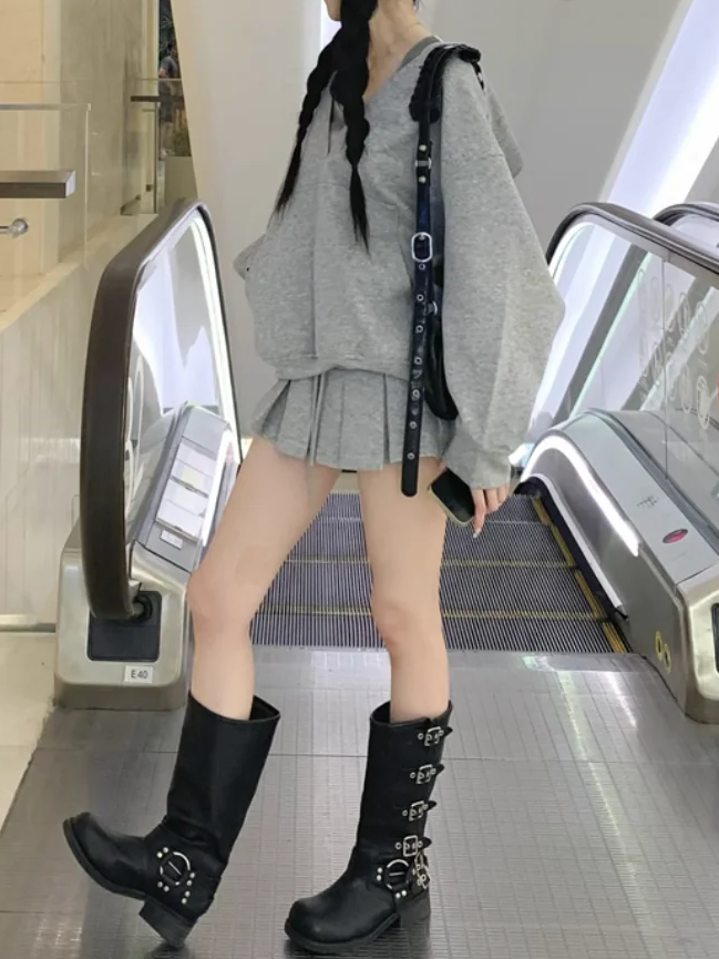 フード付きVネックスウェット DPB71708