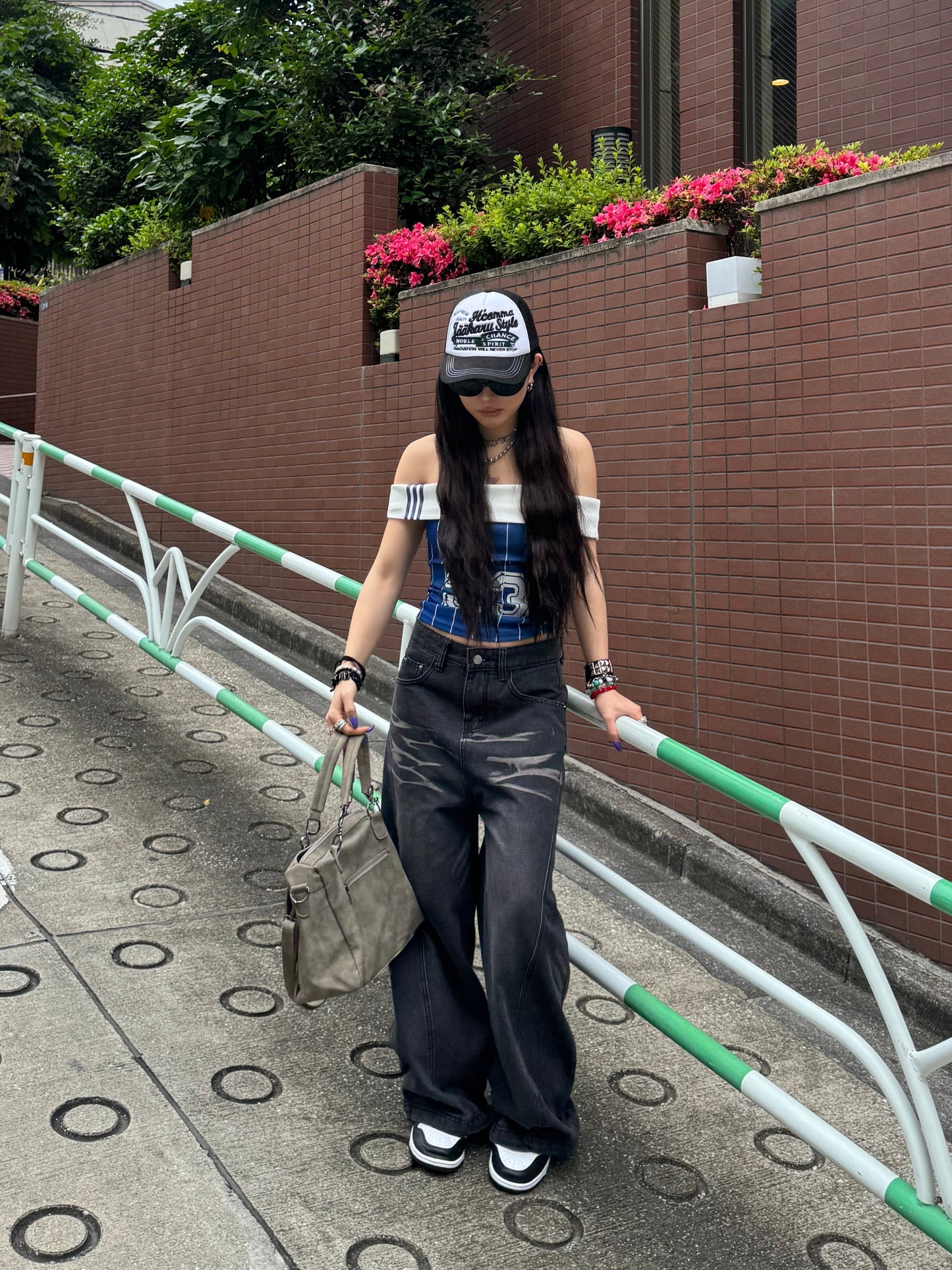 ナンバーオフショルダートップス DPB86053