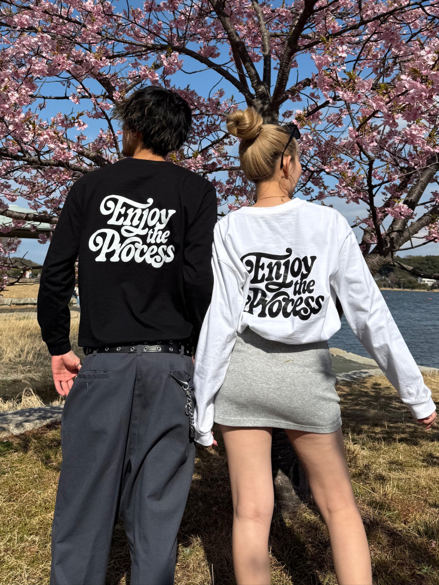 ユニセックスロゴロングスリーブTシャツ DPB73254