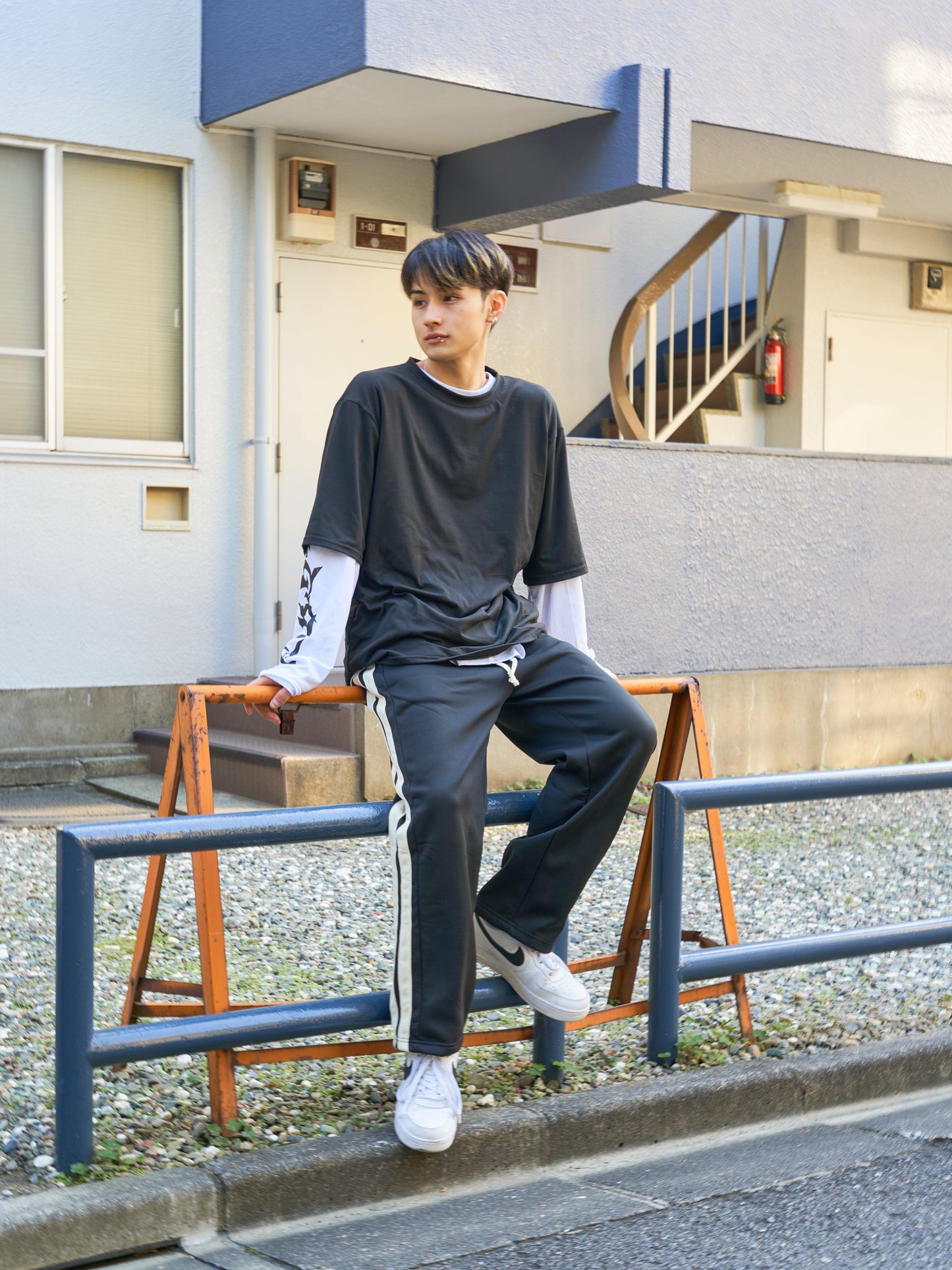 ウイングバックロゴTシャツ SPA08026