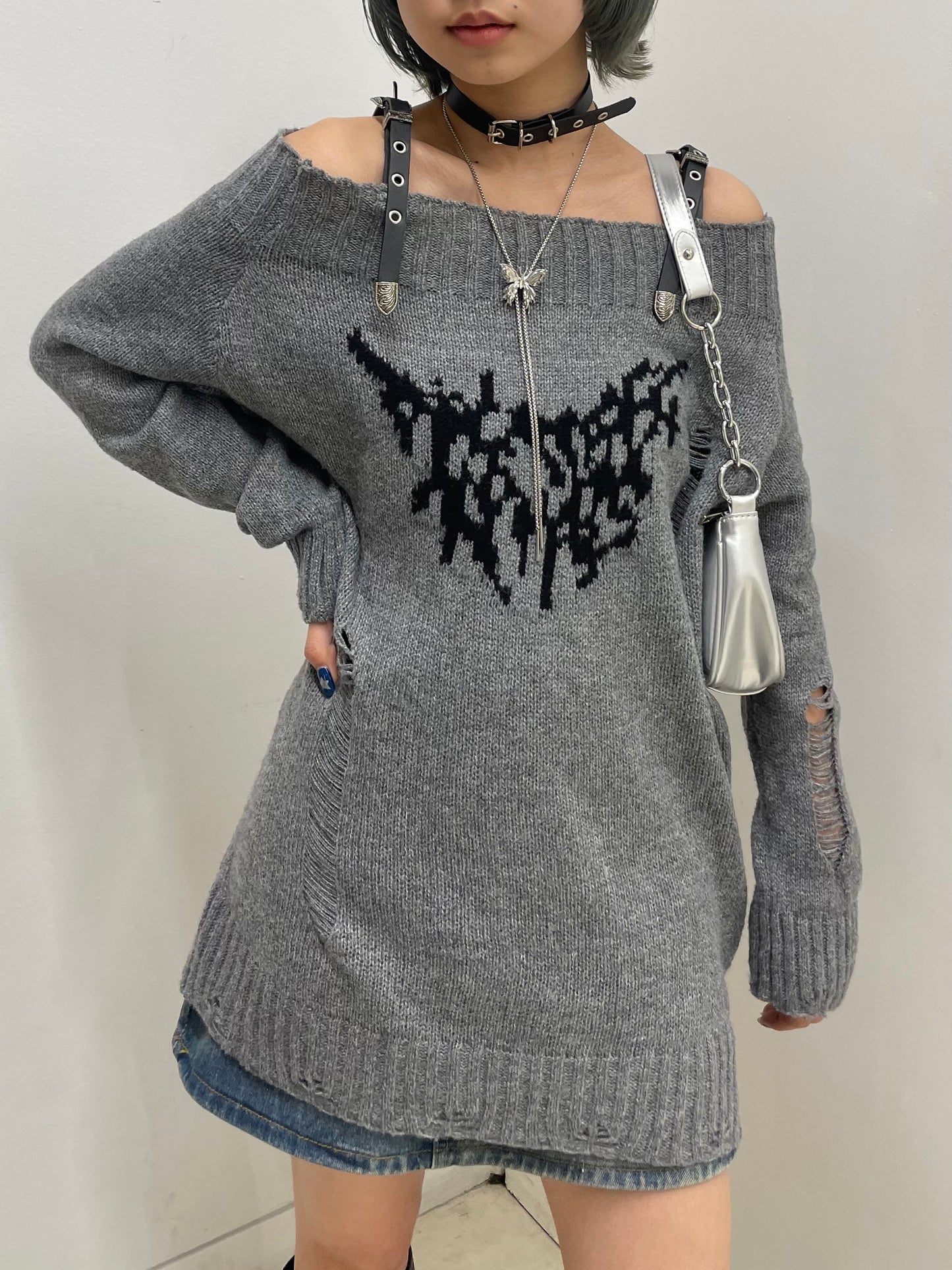 オフショルダメージニット DPB64092