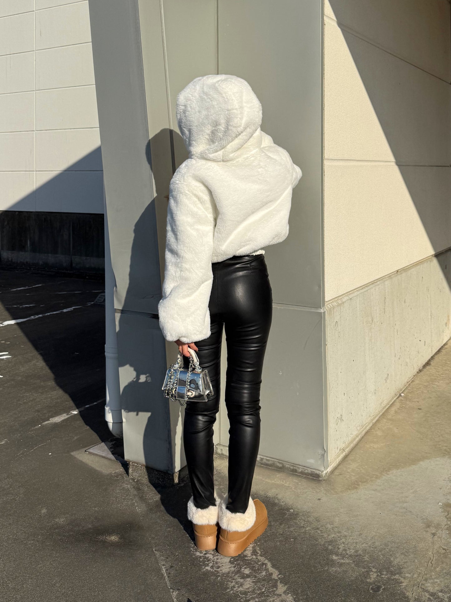 モコモコムートンブーツ DPB73457