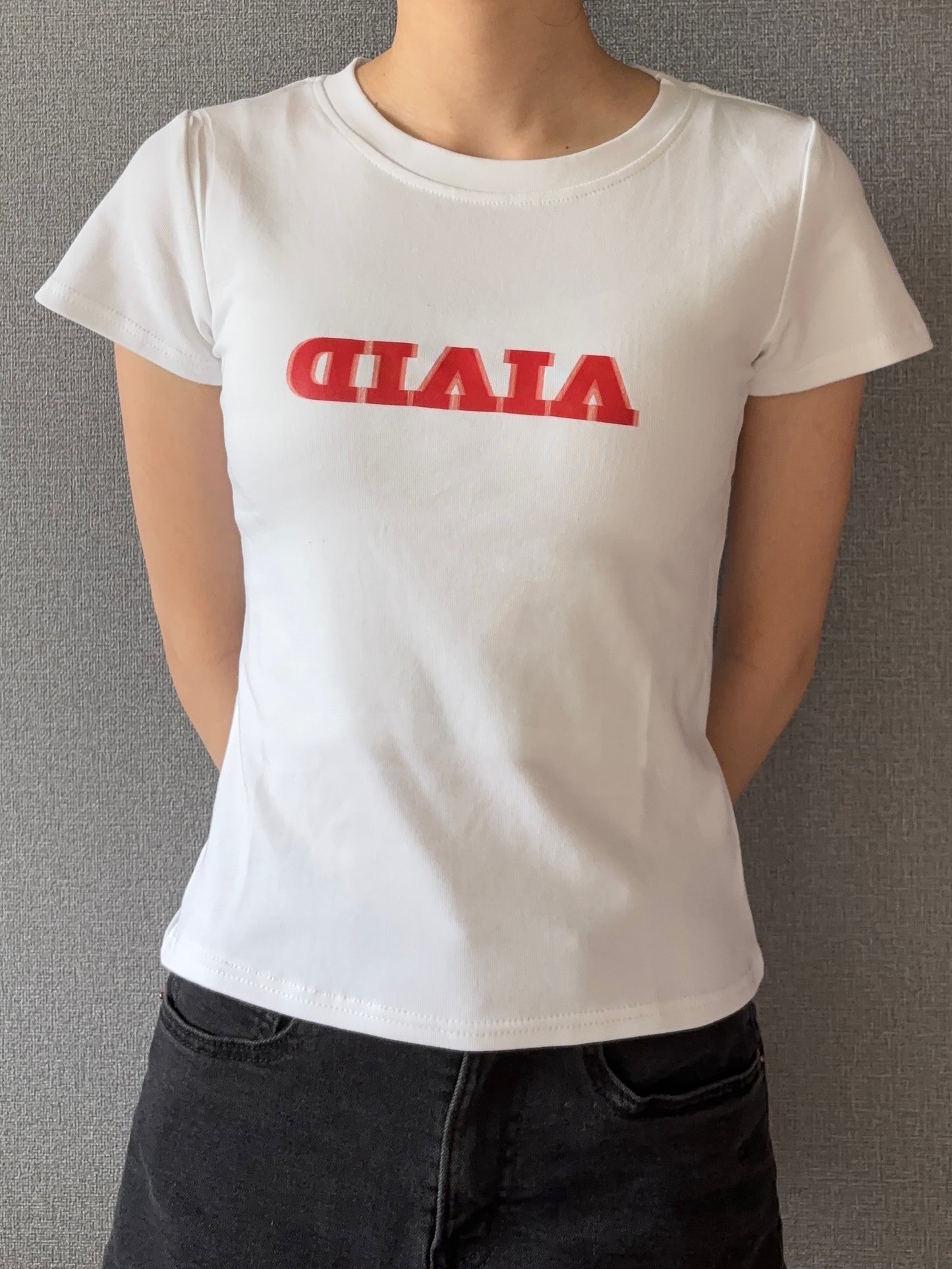 レッドロゴTシャツ DPB88021