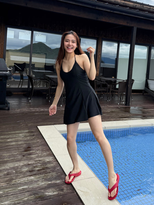 ブラックワンピーススイムウェア DPB47434