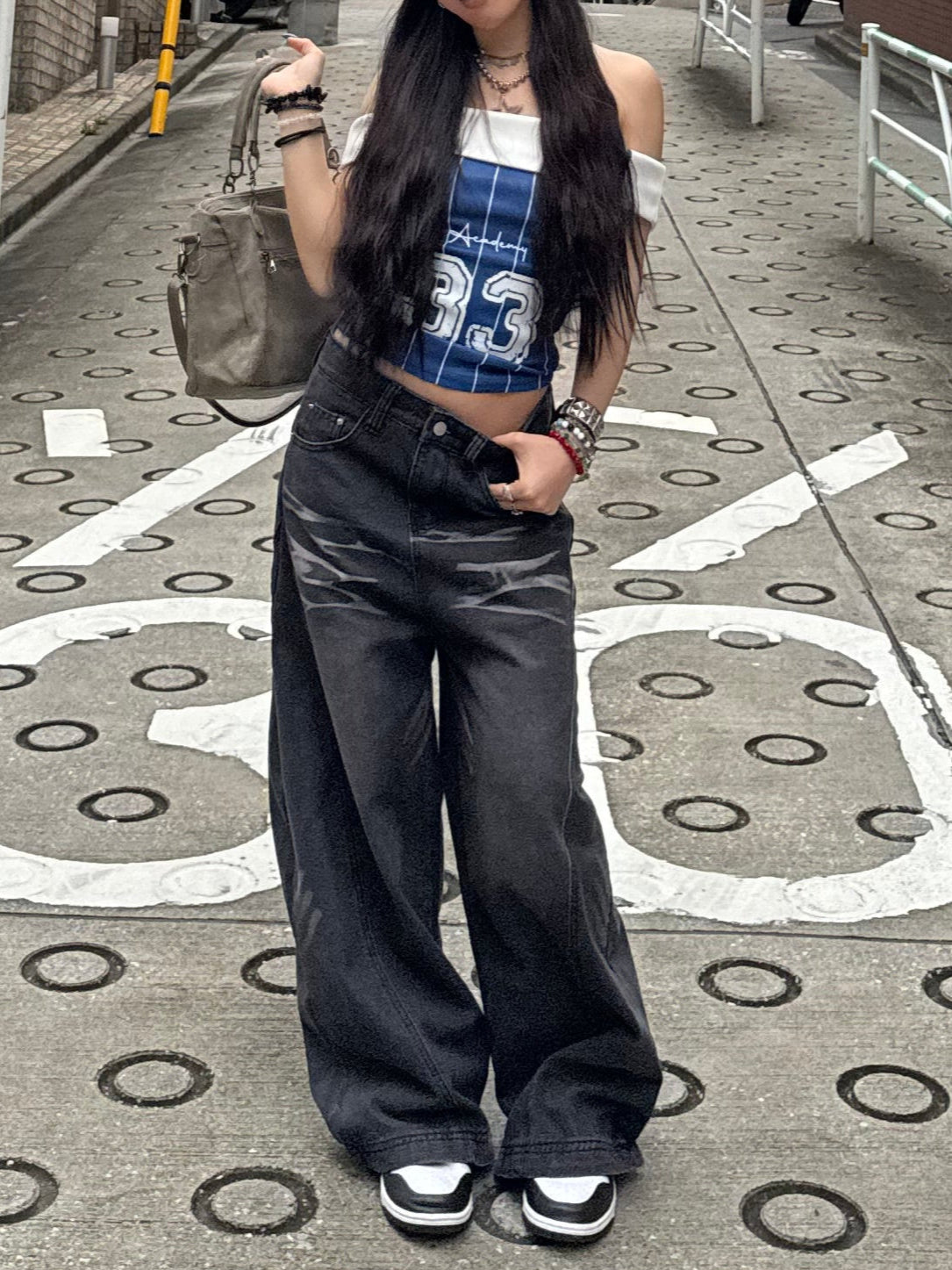 ナンバーオフショルダートップス DPB86053