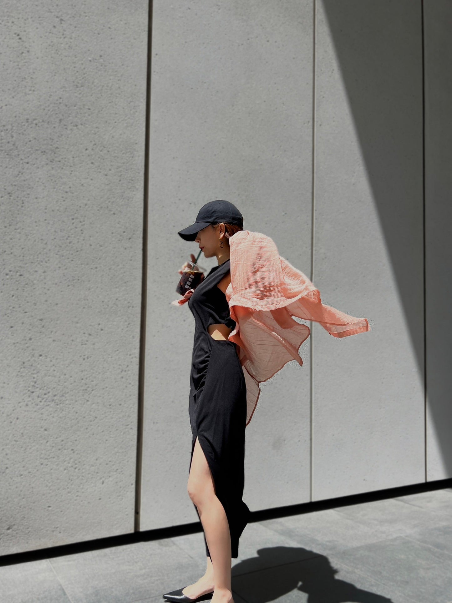 サイドカットアウトスリットワンピース DPB56135