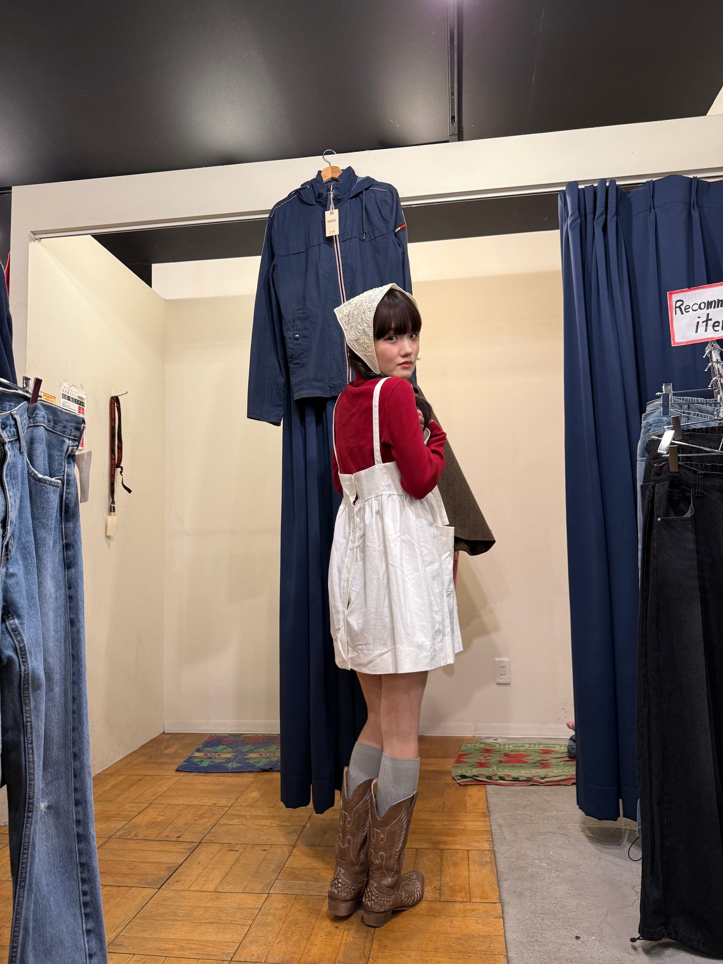 ホワイトカジュアルキャミワンピース DPA43522