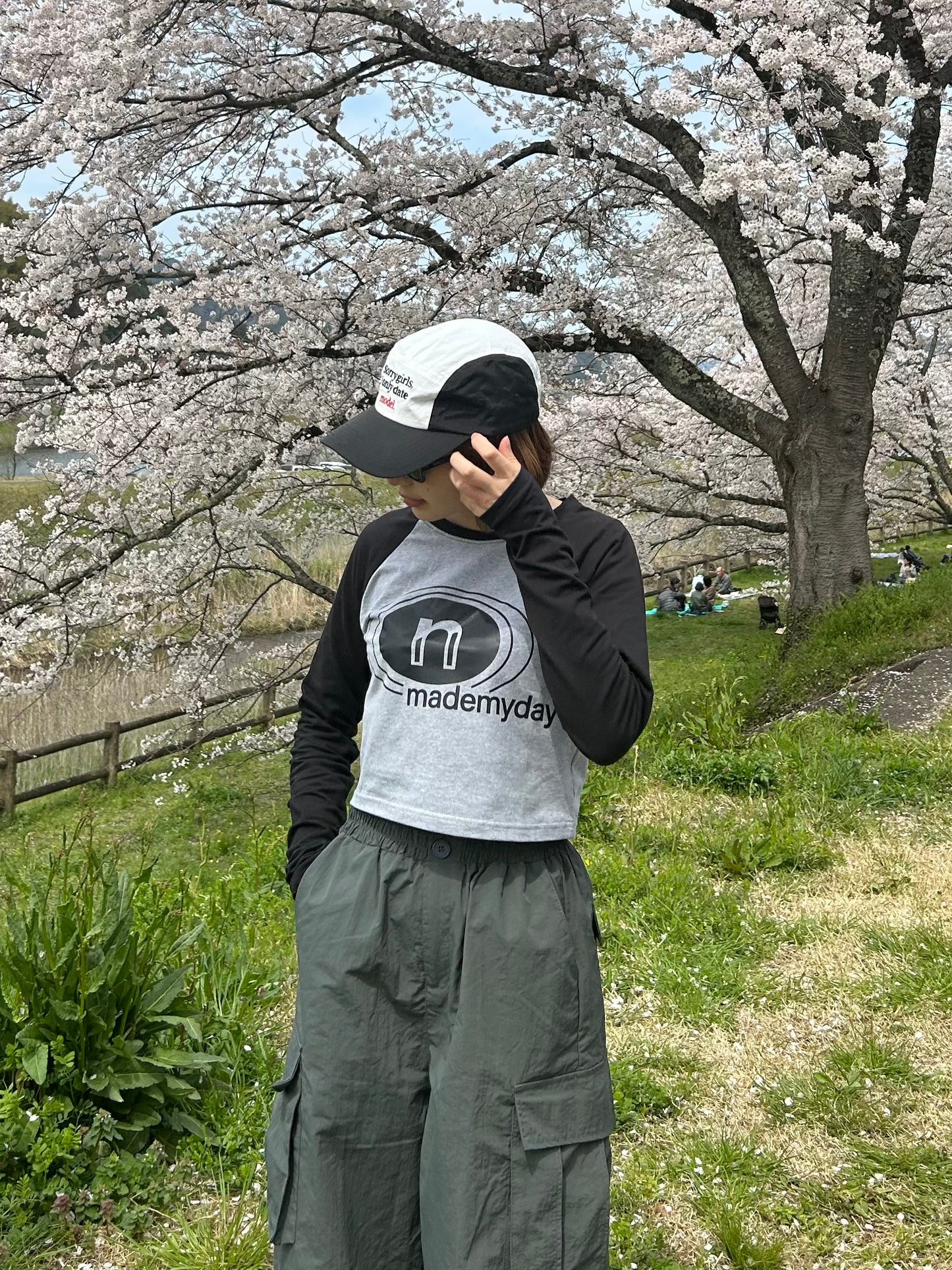 ラグランクロップドTシャツ DPA61366