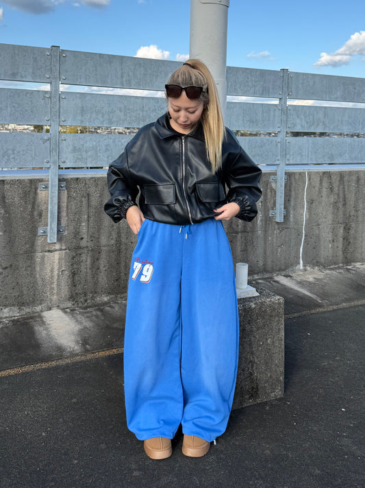 ユニセックスフード付きレザージャケット DPB73196