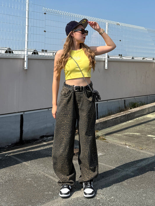 カップ付きフロントロゴショートタンクトップ DPB73425