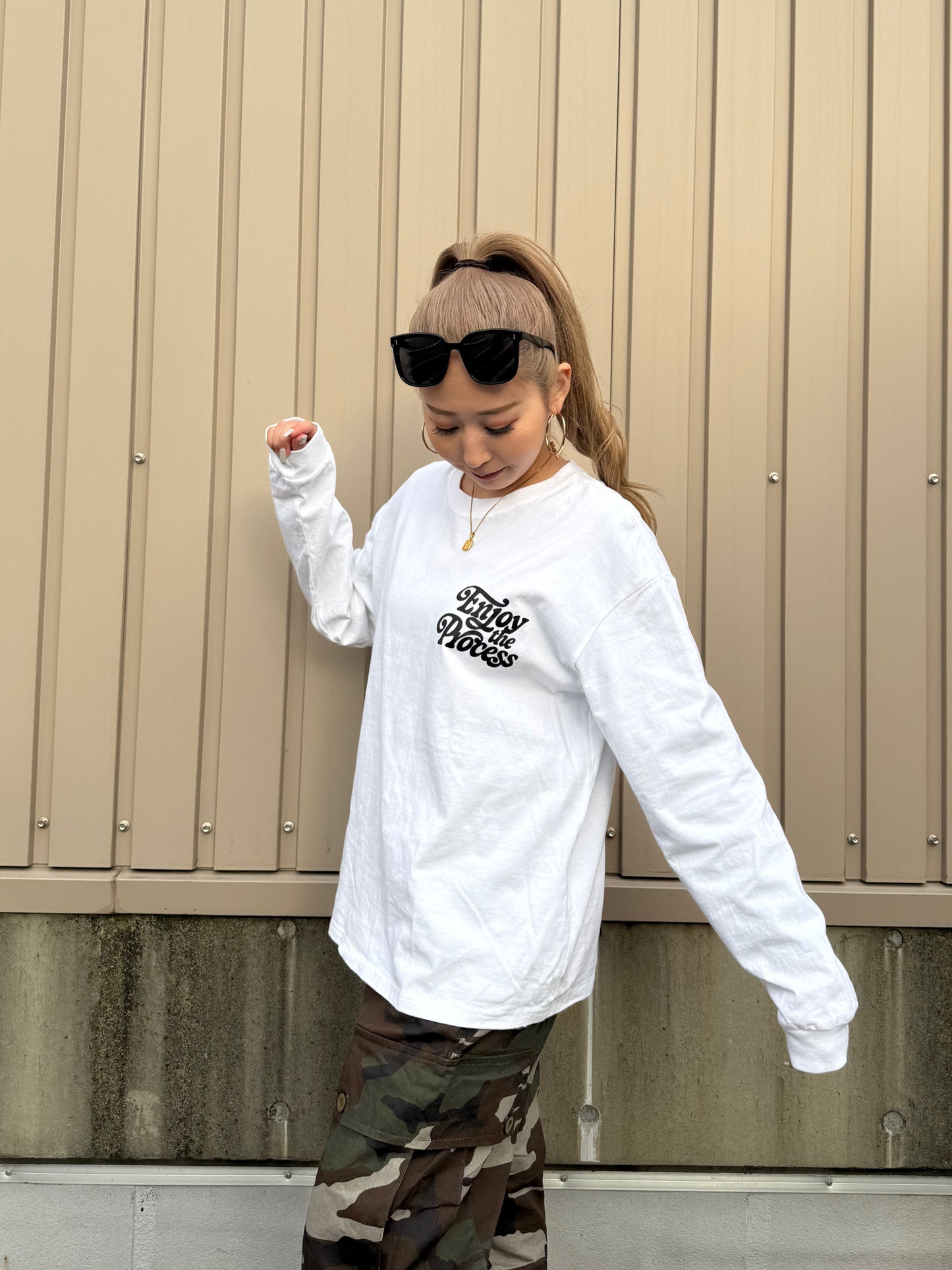 ユニセックスロゴロングスリーブTシャツ DPB73254