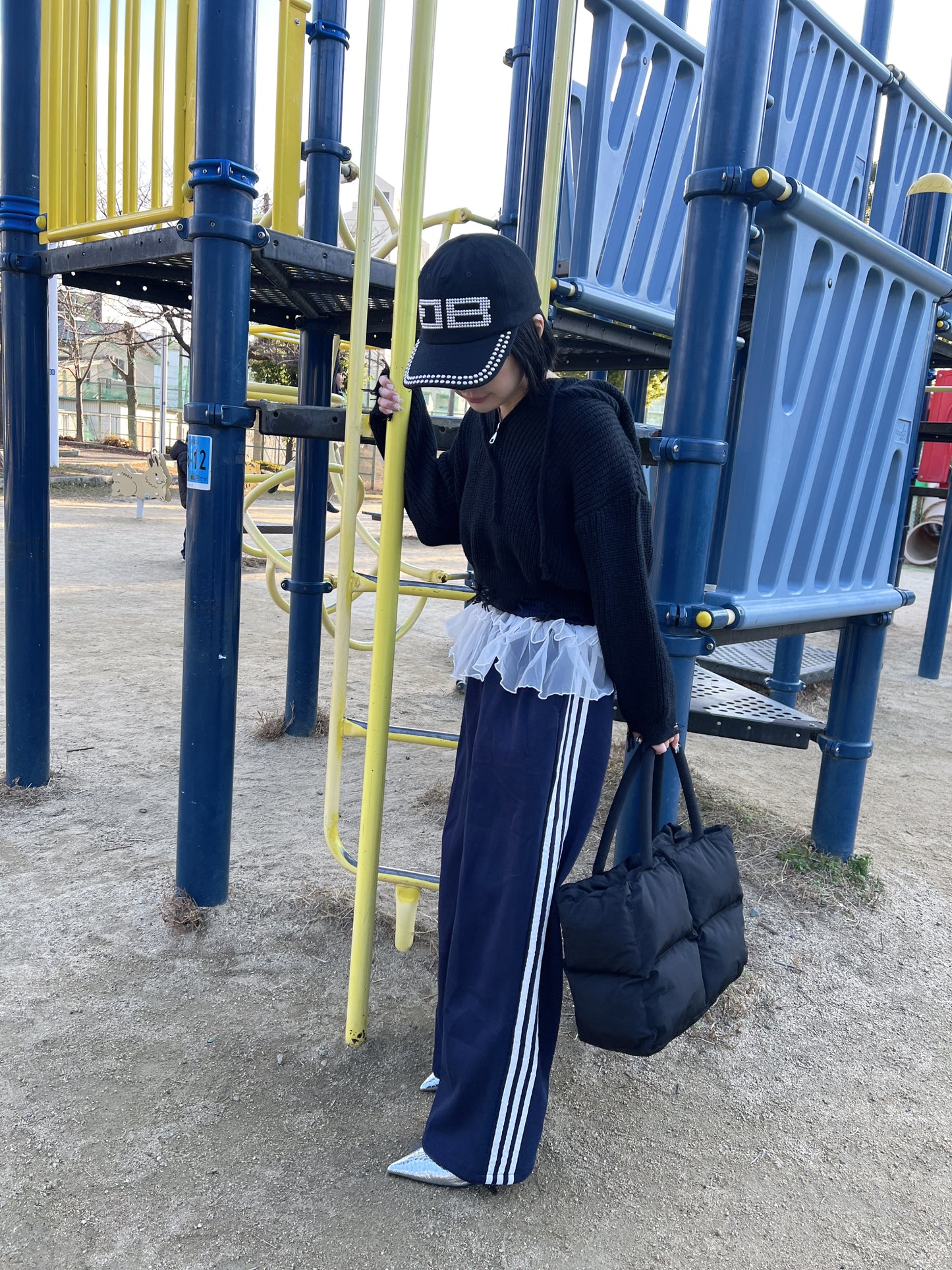 チュールフリル付きスウェットラインパンツ DPB79094