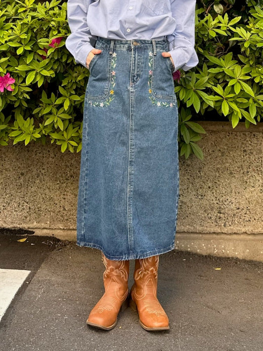 エンブロイダリーデニムスカート DPA43395