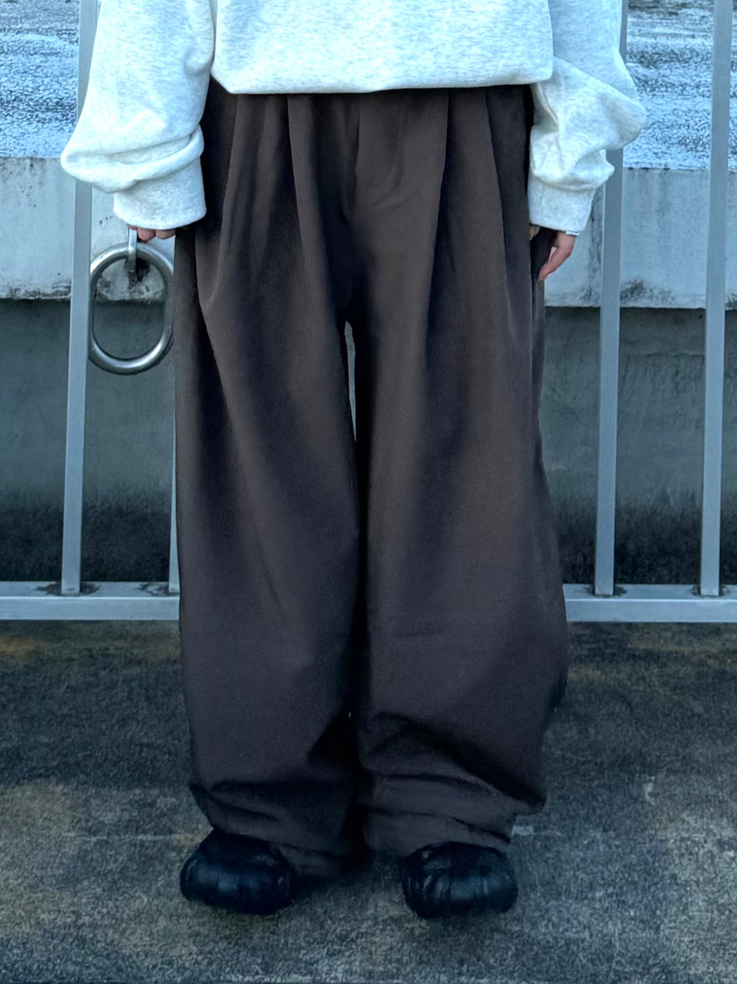 ダブルタックワイドパンツ DPB70140