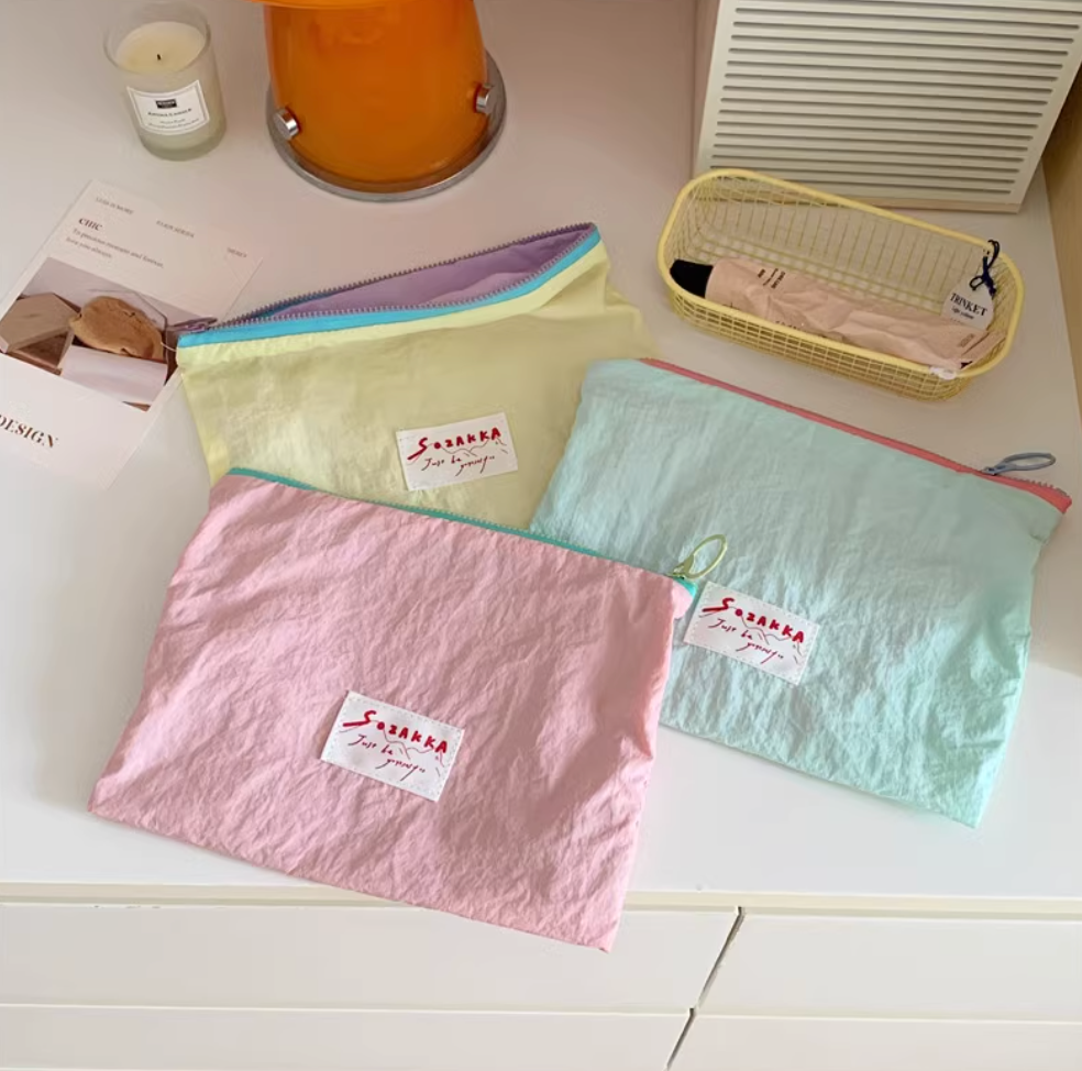 ダブルカラーマルチポーチ CPA44107