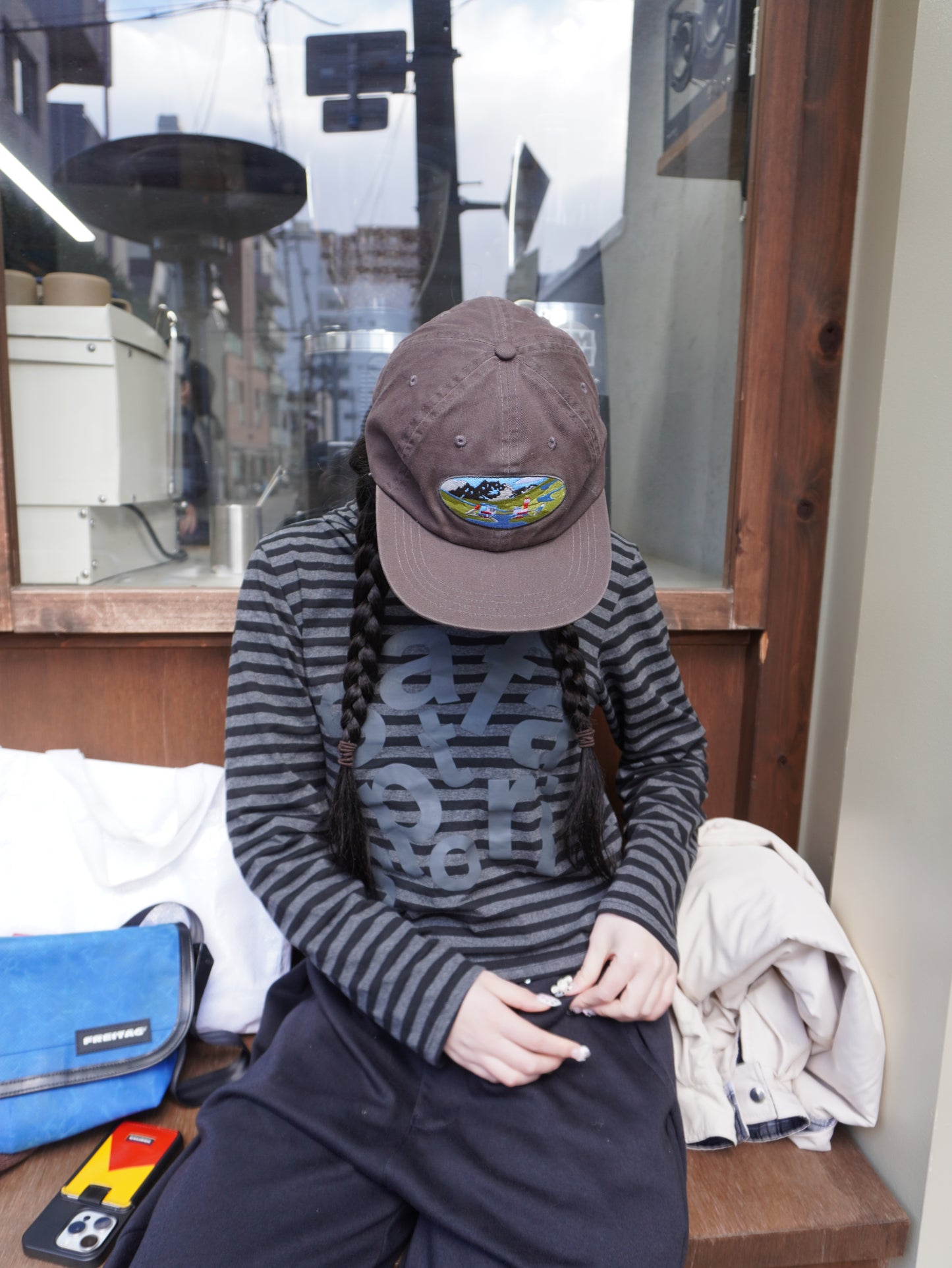 ボーダーグラフィックTシャツ DPB85081