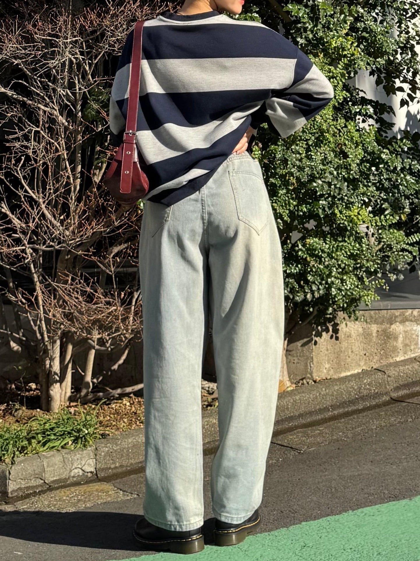 ボリュームタックデニムパンツ DPB47402