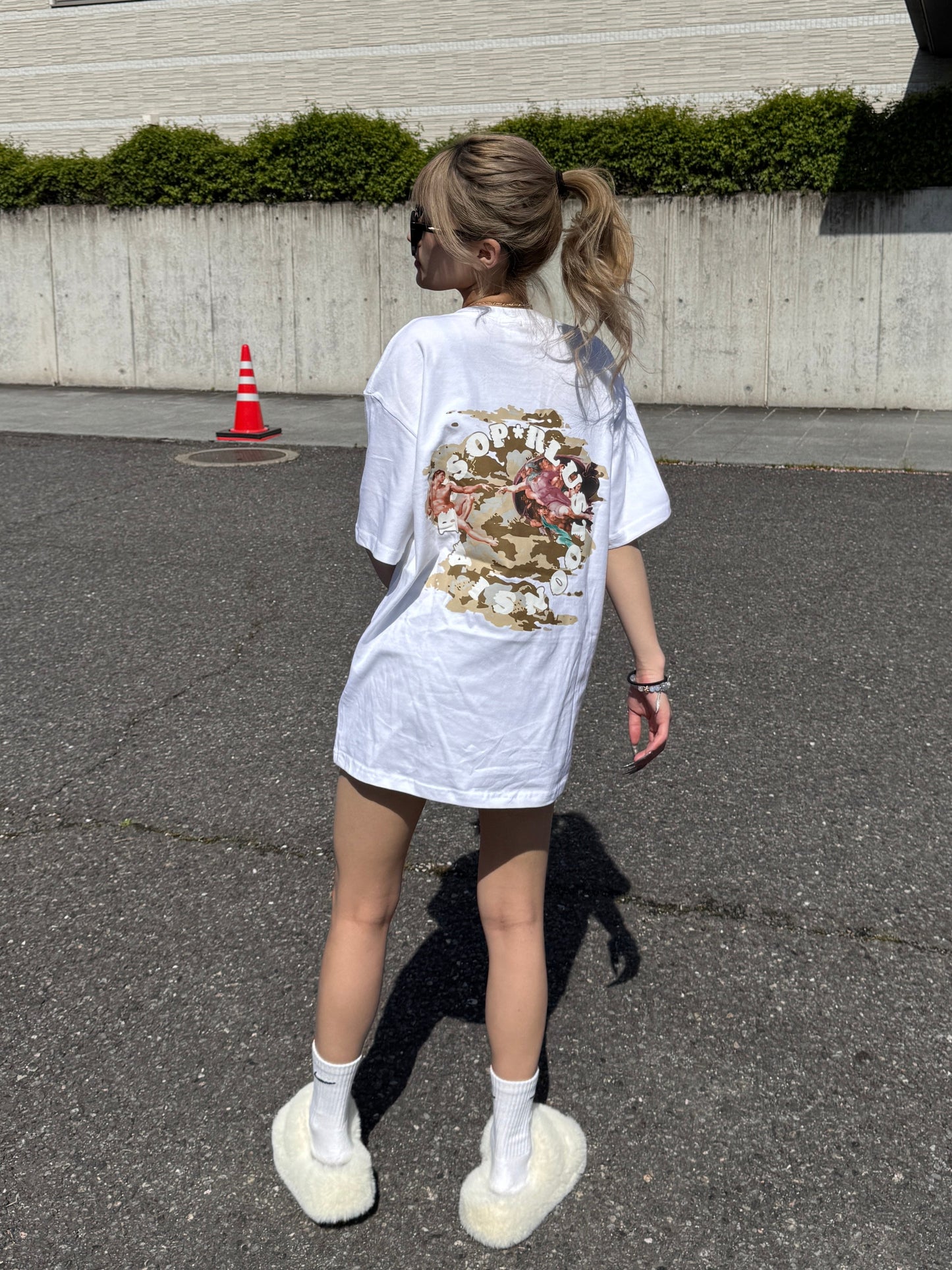 バックプリントTシャツ DPB42359