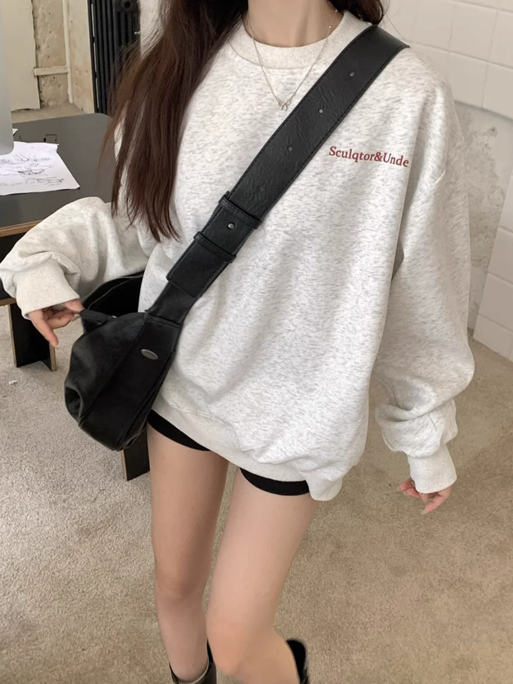 バックロゴスウェット DPB71576