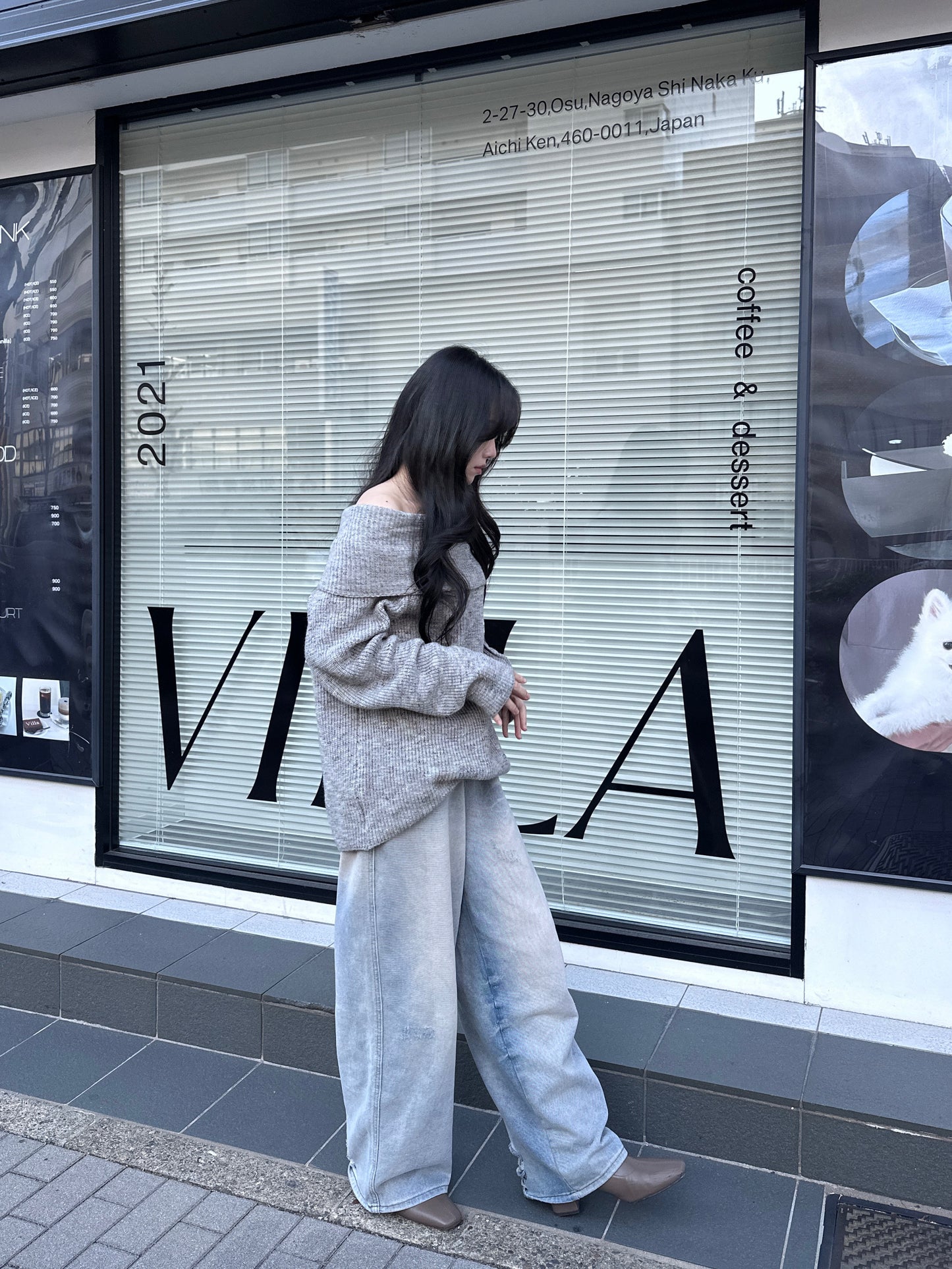 グレーオフショルニット DPB43352