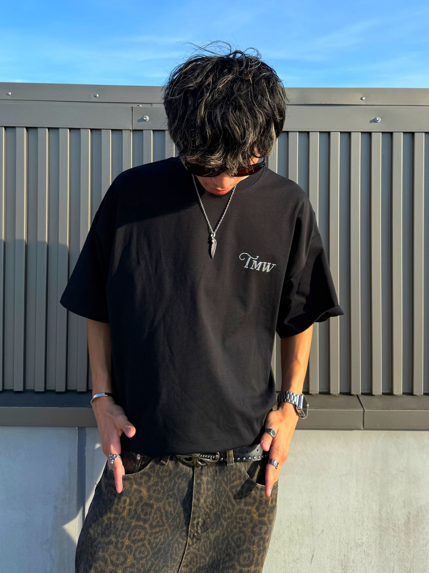 TMW stone over tee
