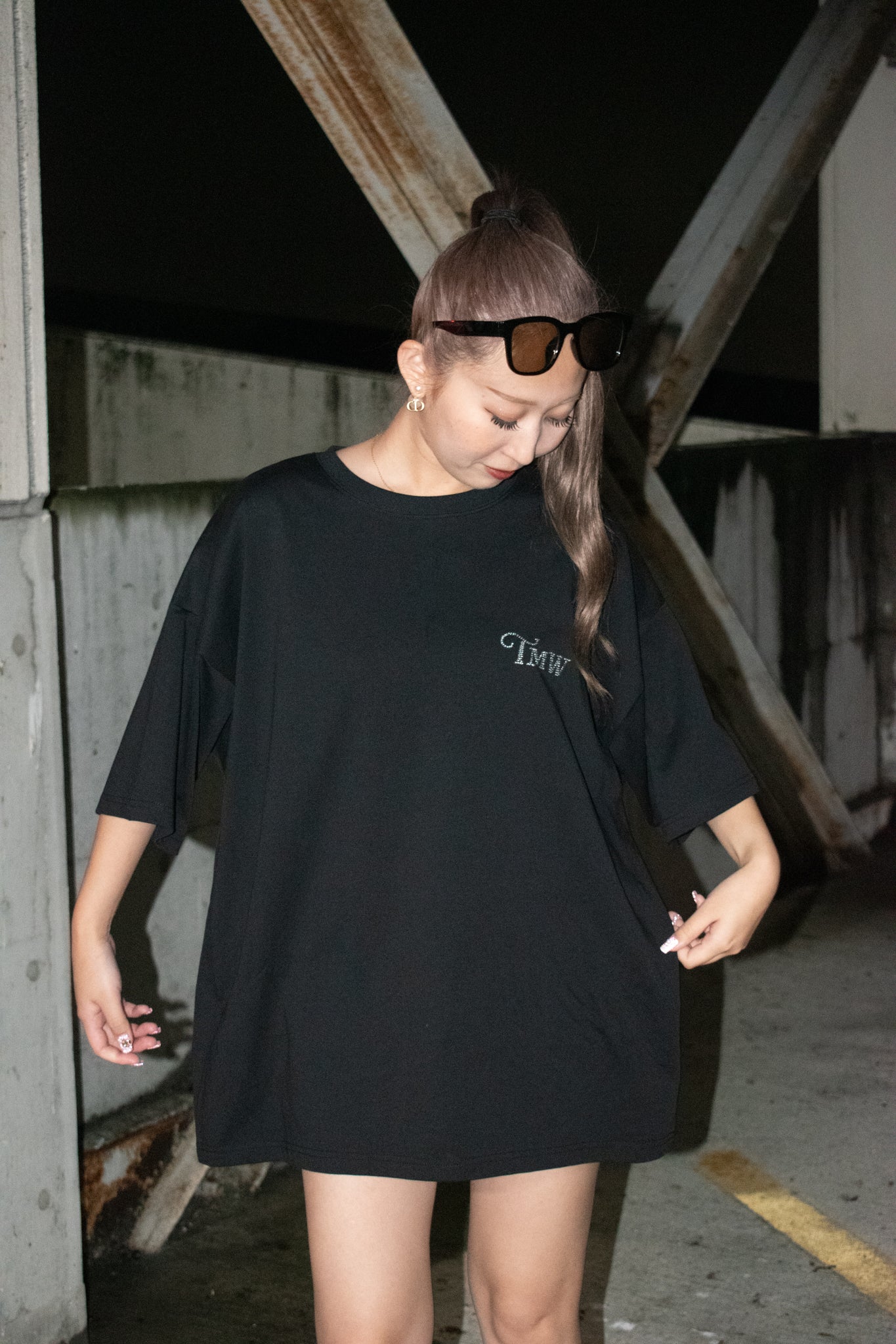 TMW stone over tee