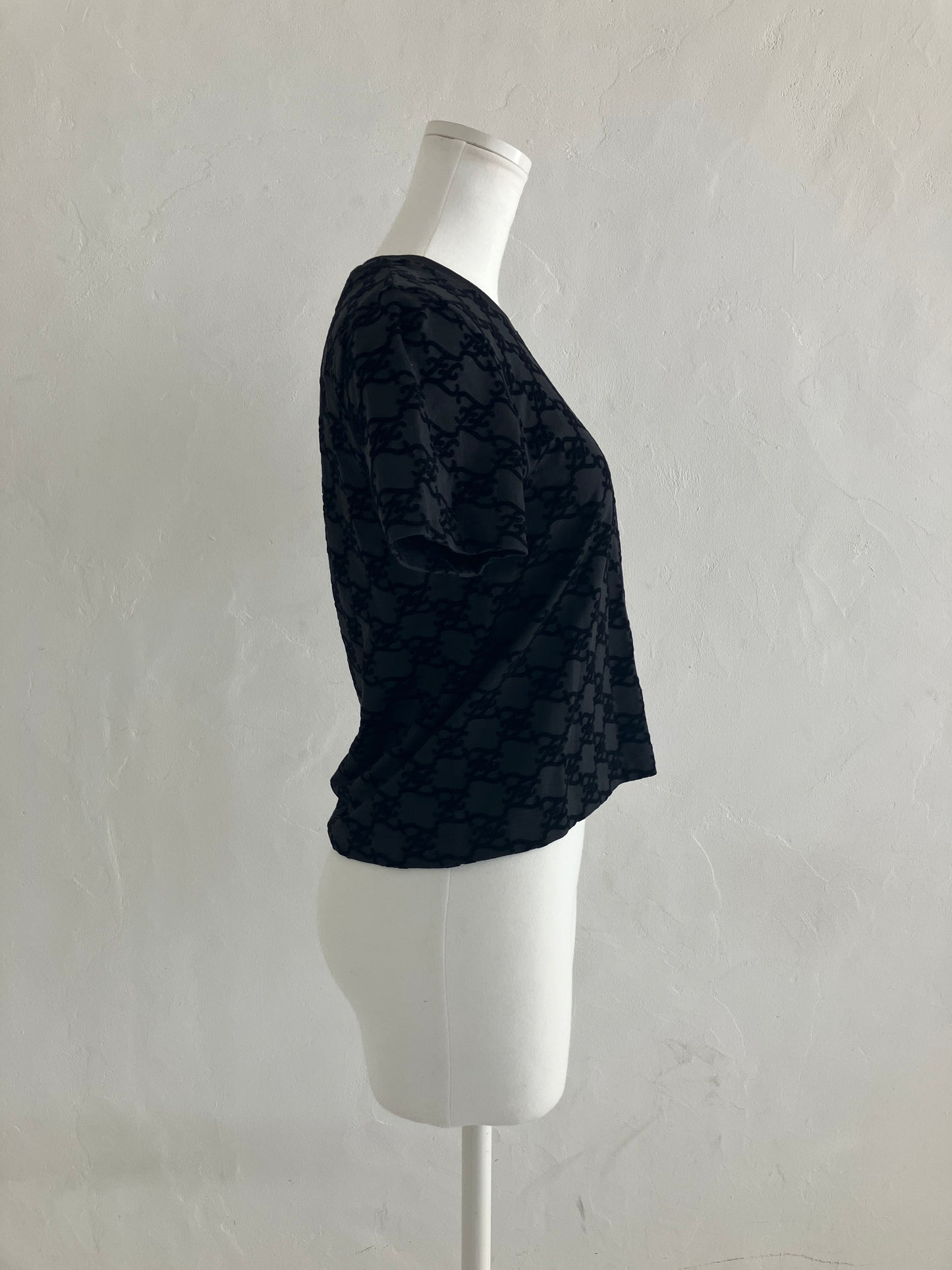 【FENDI】トップス UPA05001