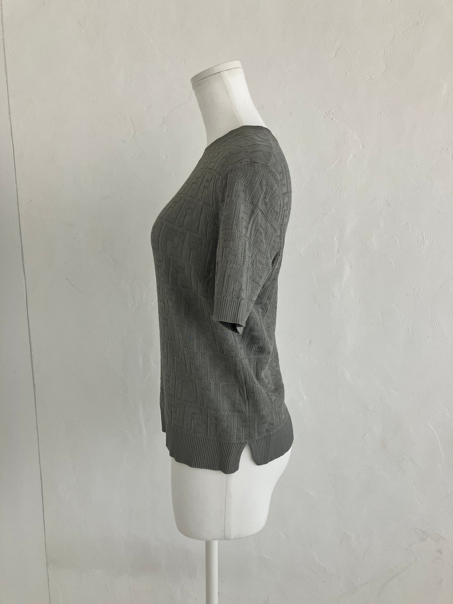 【FENDI】トップス UPA05010