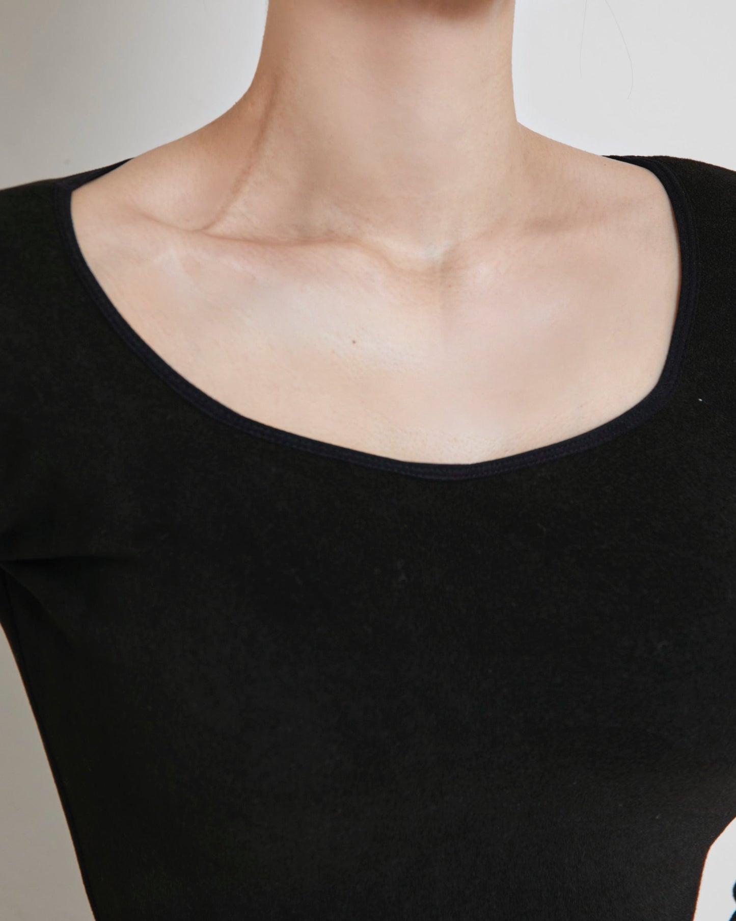 【成瀬愛里】slim warmer tops【basic】