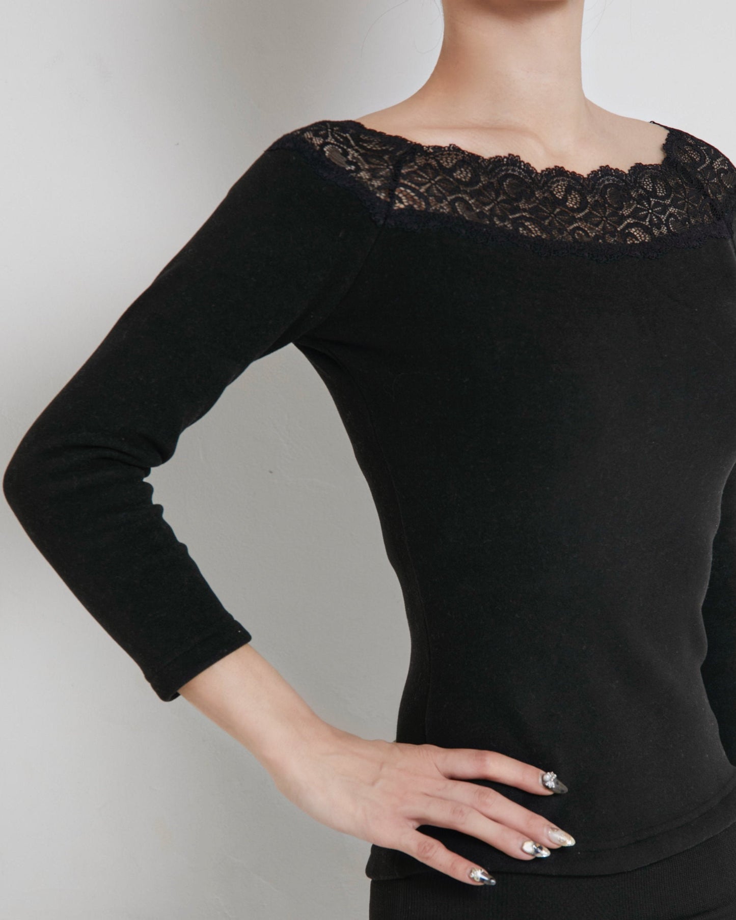 【成瀬愛里】slim warmer tops【lace】