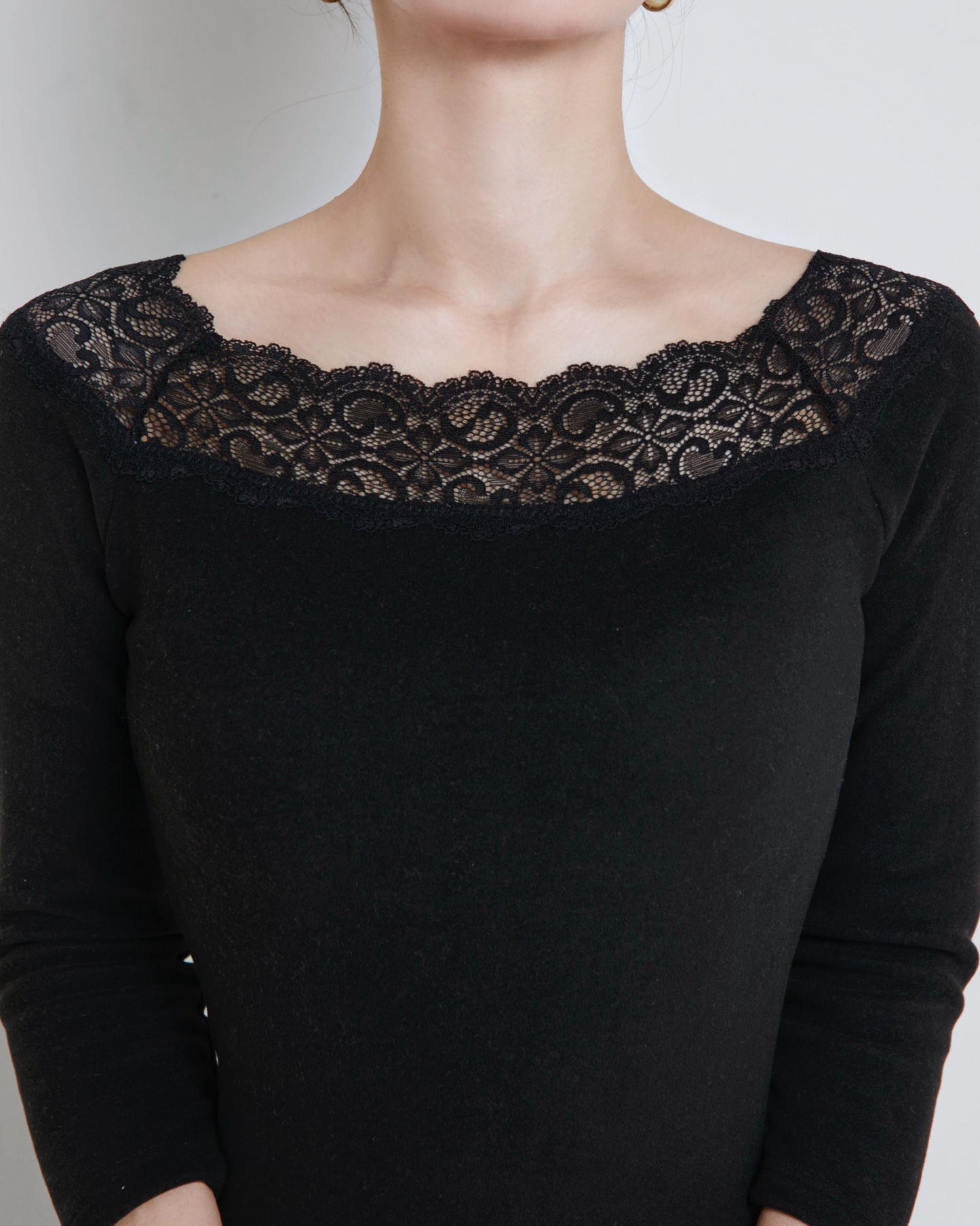 【成瀬愛里】slim warmer tops【lace】