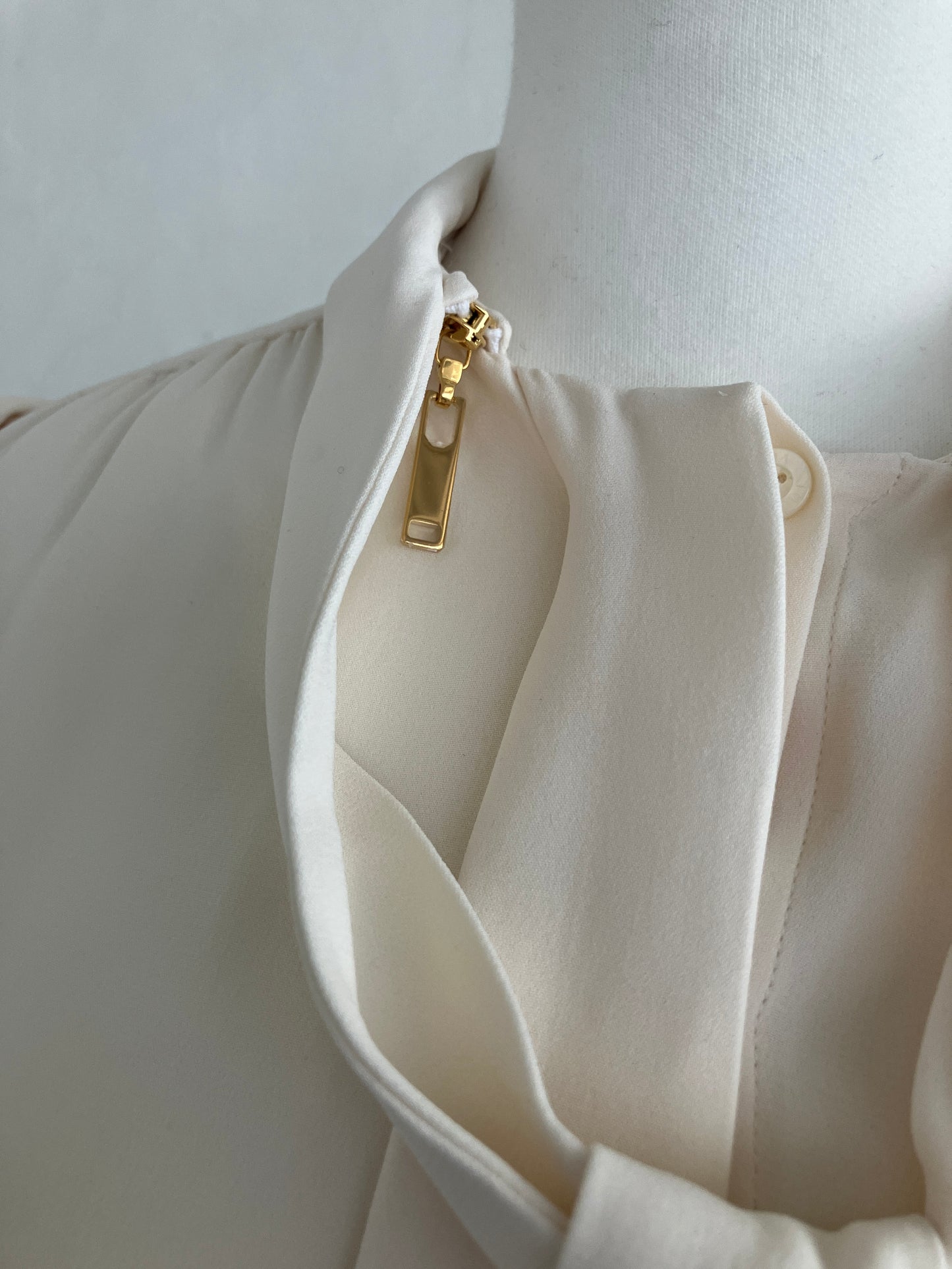 【LOUIS VUITTION】トップス UPA05019