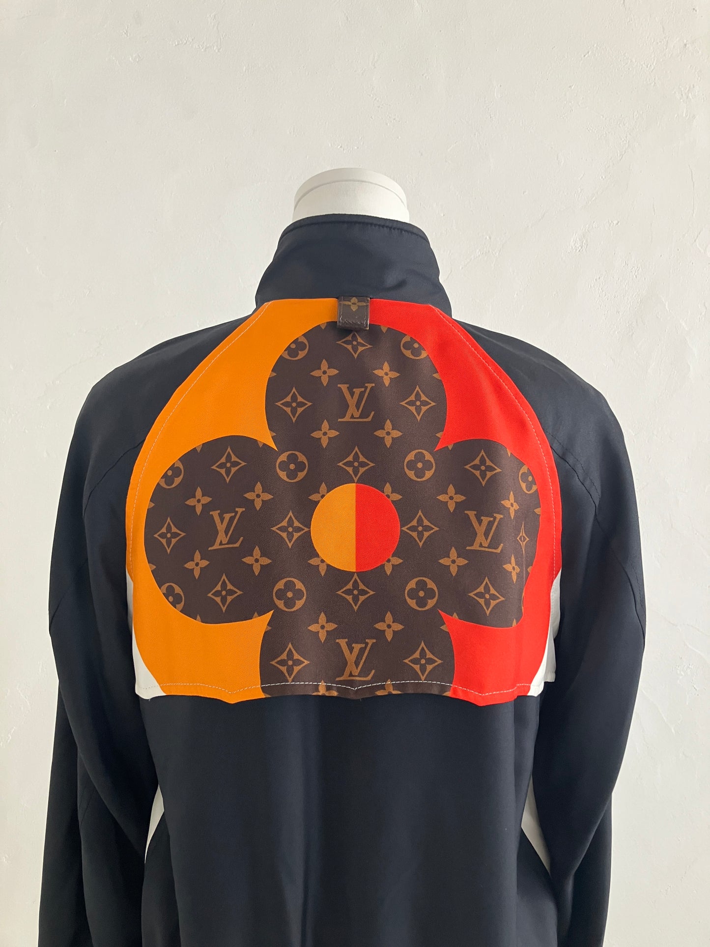 【LOUIS VUITTION】セットアップ UPA05022