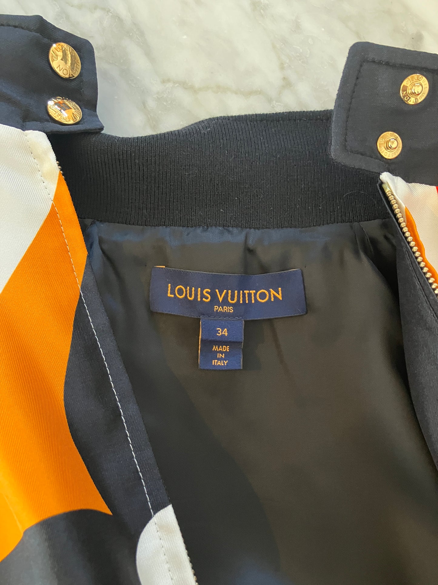 【LOUIS VUITTION】セットアップ UPA05022
