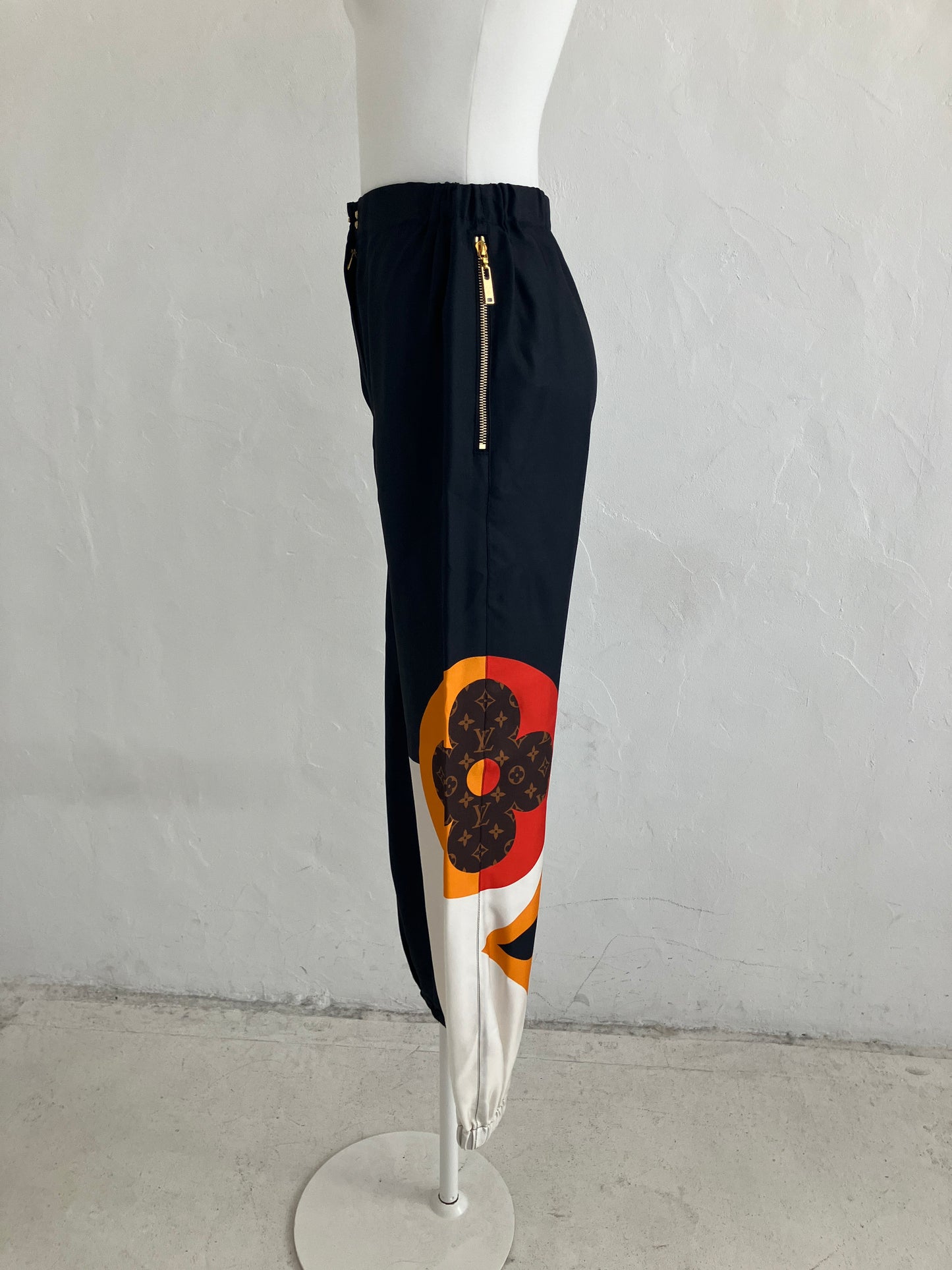 【LOUIS VUITTION】セットアップ UPA05022