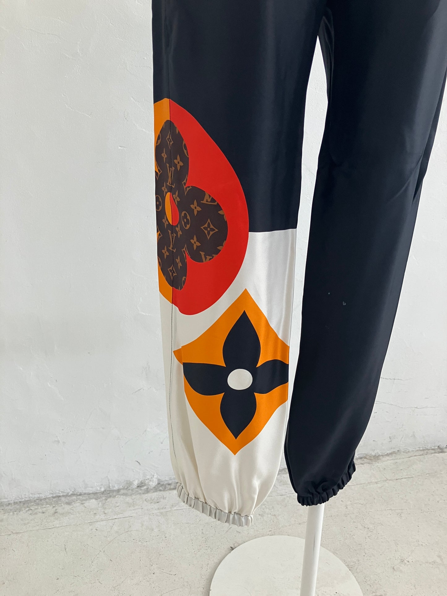 【LOUIS VUITTION】セットアップ UPA05022