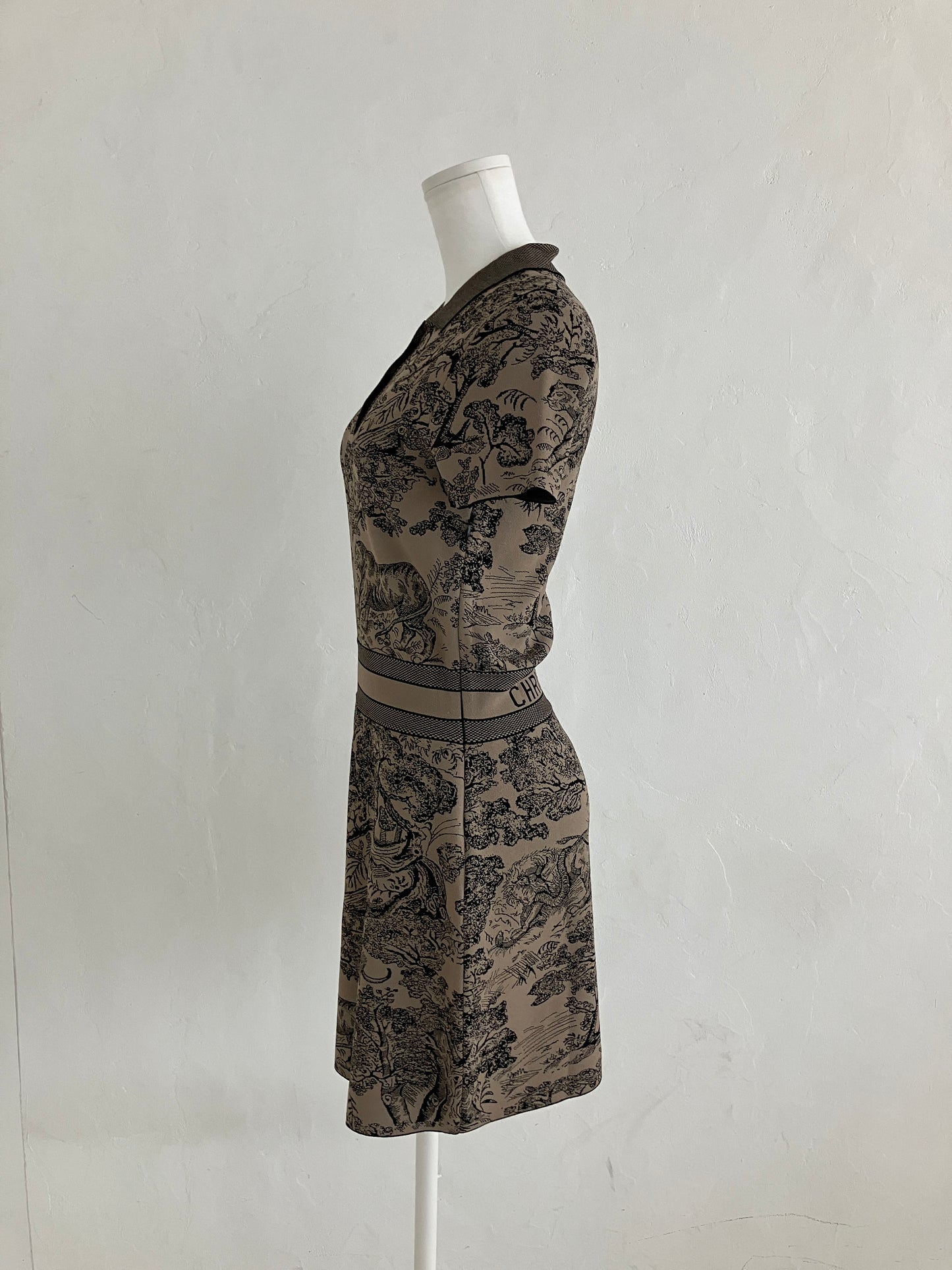 【Dior】ワンピース UPA05032