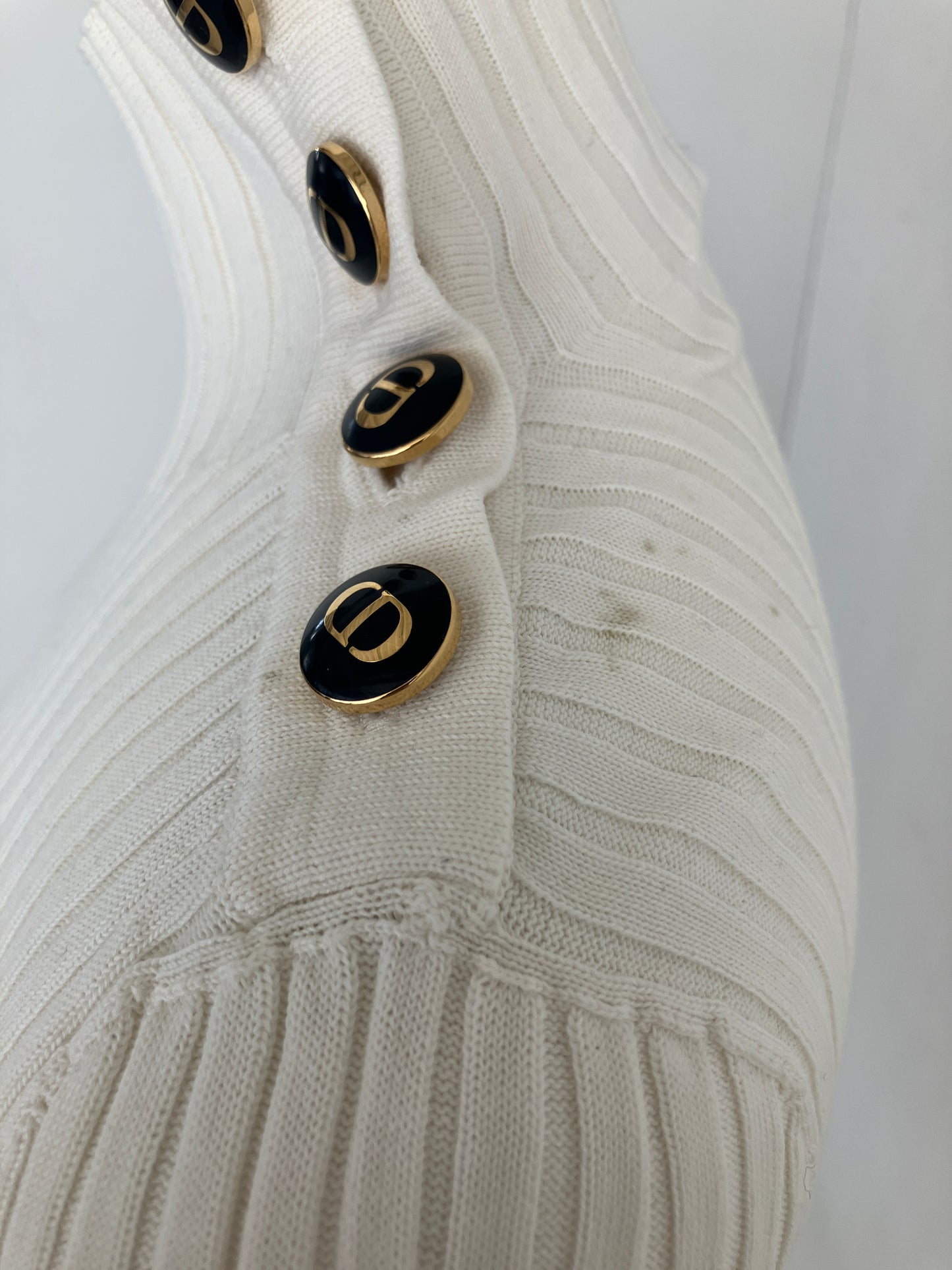 【Dior】ニットトップス UPA05035