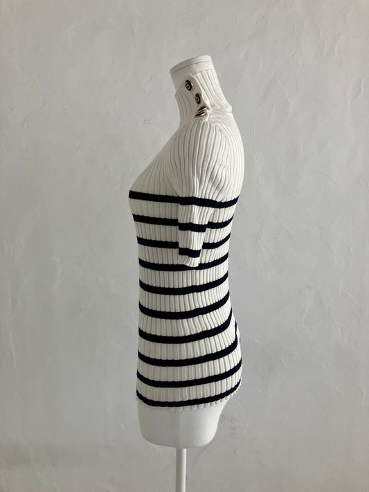 【Dior】ニットトップス UPA05035