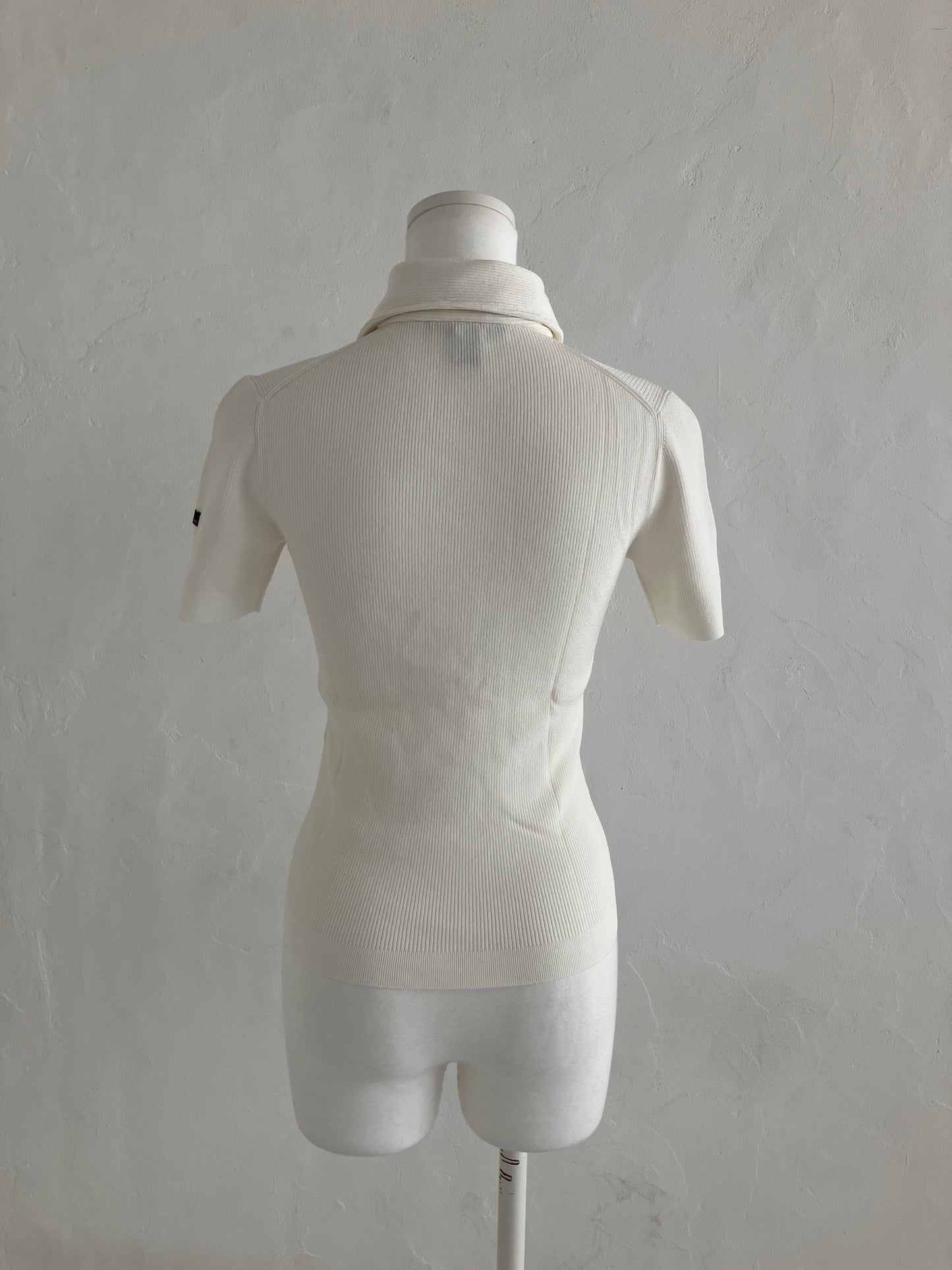 【LOUIS VUITTION】トップス UPA05037