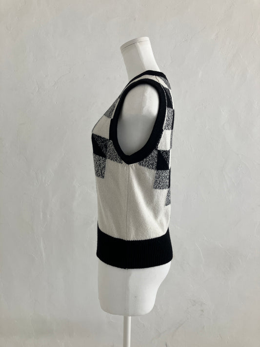 【CHANEL】ニットトップス UPA05041