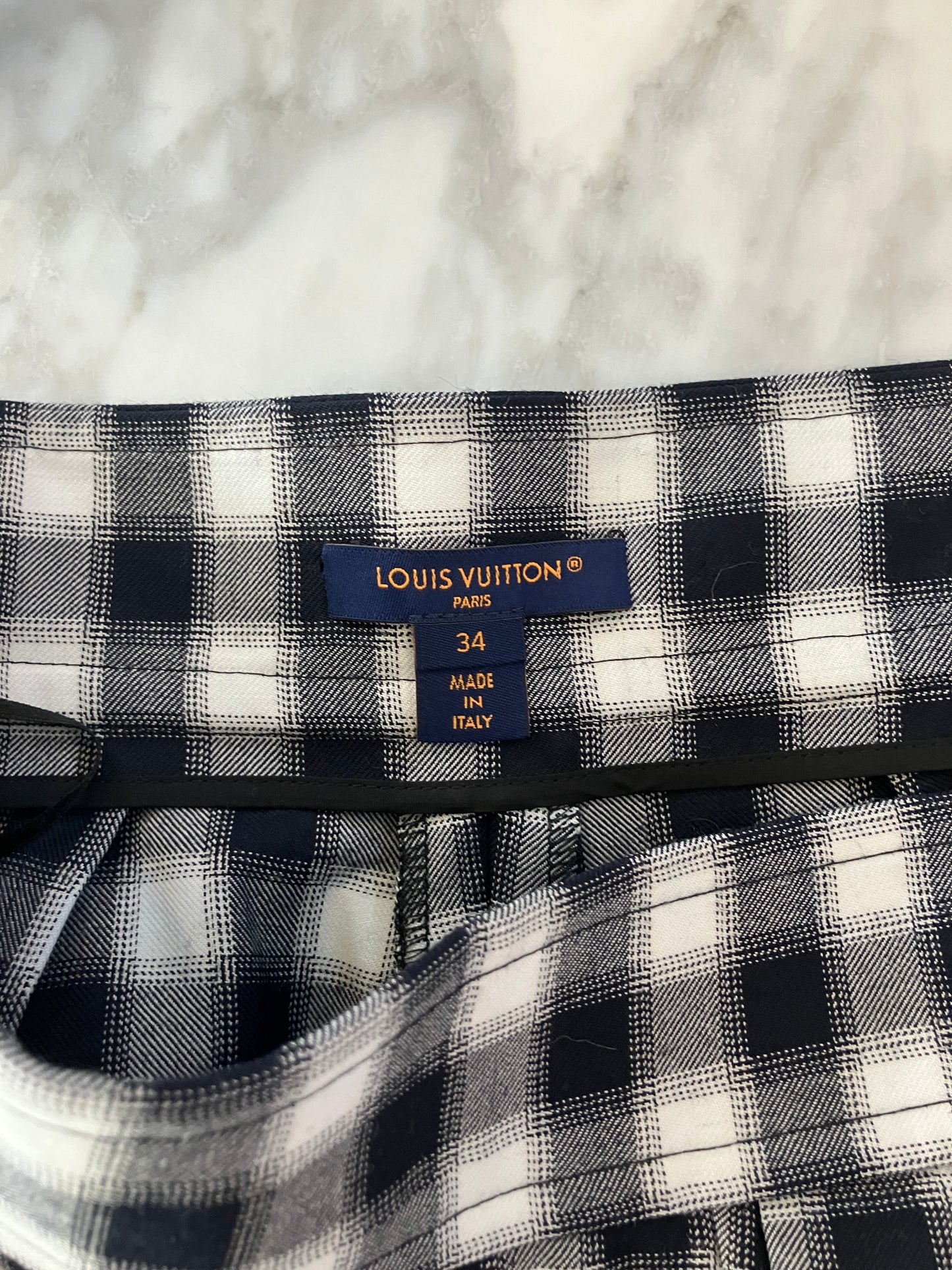 【LOUIS VUITTION】ショートパンツ UPA05051