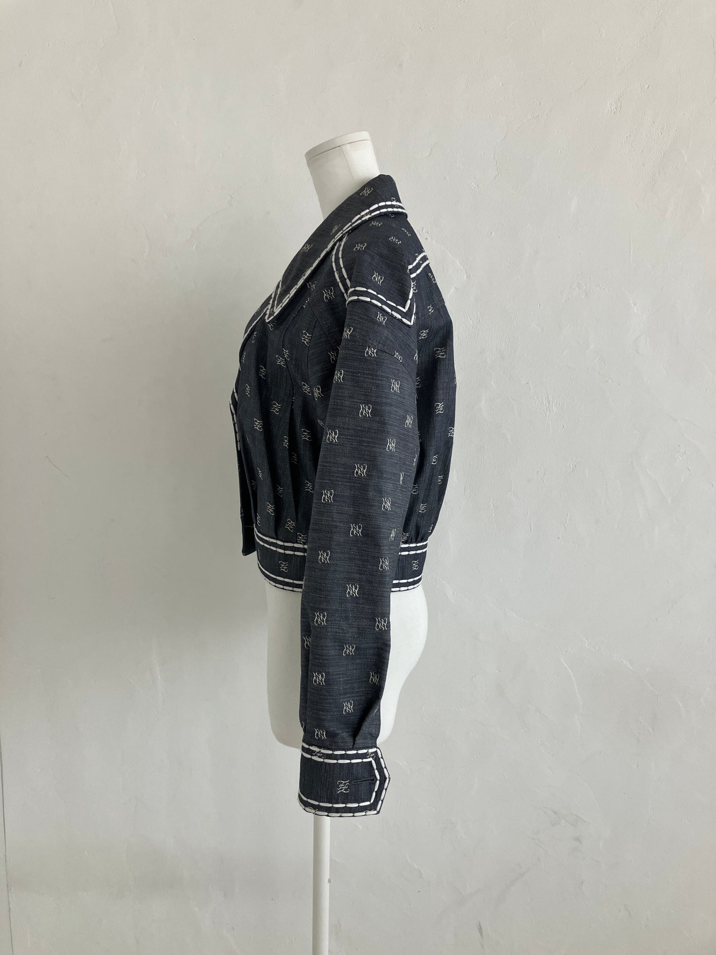 【FENDI】ジャケット UPA05018