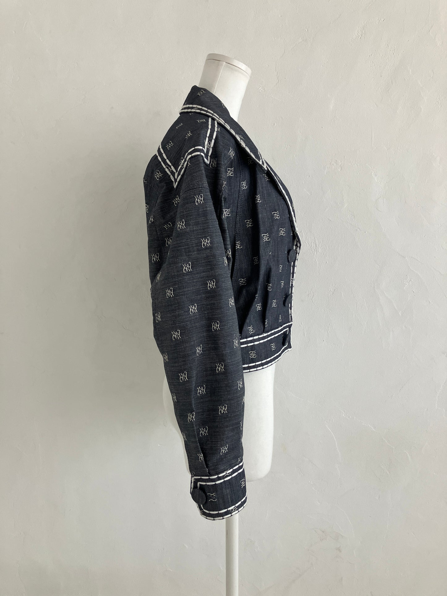 【FENDI】ジャケット UPA05018