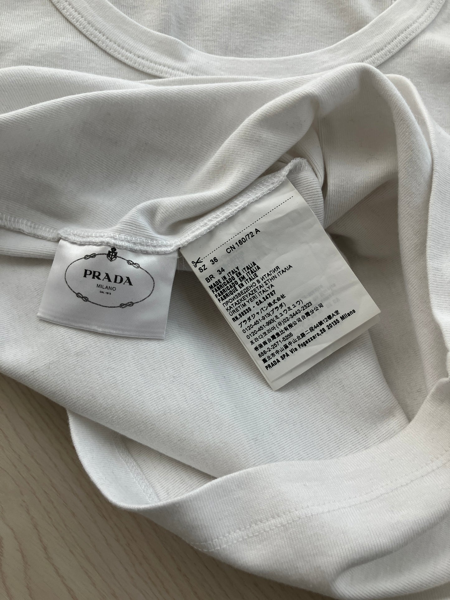 【PRADA】トップス UPA05057